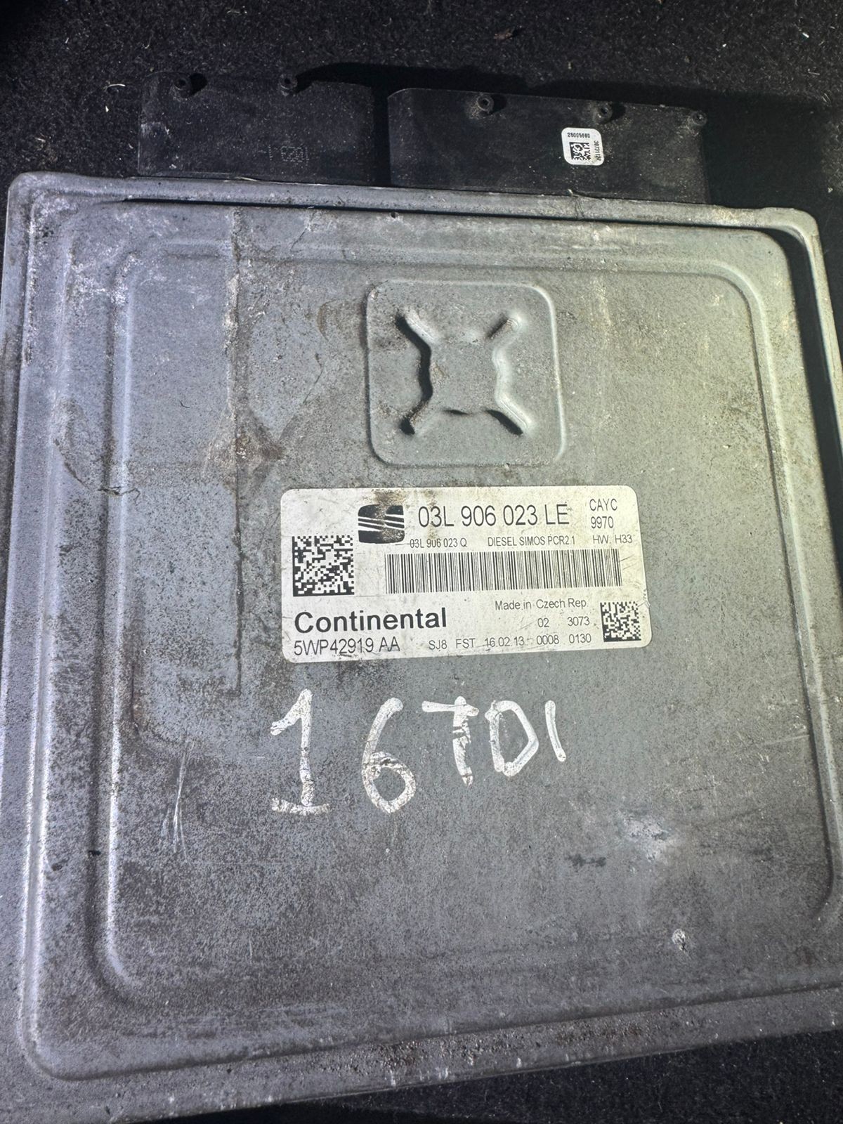 ECU 03L906023LE Simos PCR 2.1 Continental 5WP42919AA CAYC (1.6 TDI)