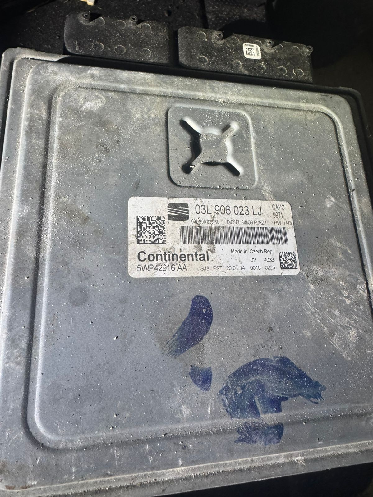 ECU 03L906023LJ Simos PCR 2.1 Continental 5WP42916AA CAYC (1.6 TDI)