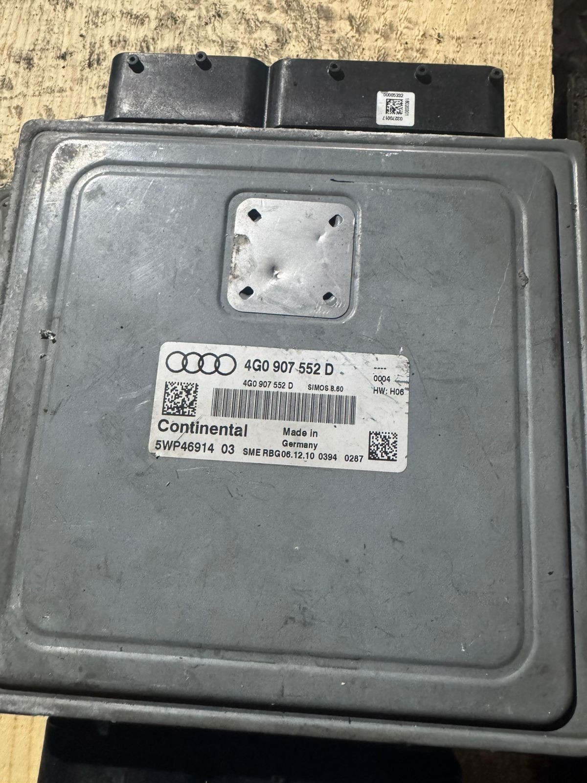 Continental ECU 4G0907552D Simos 8.60 H06 5WP46914 03 Audi VW Engine Unit