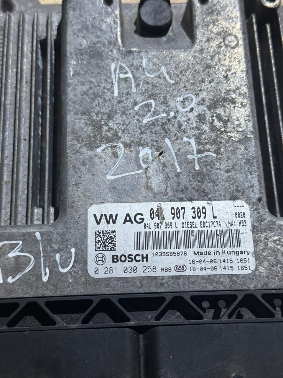 Bosch ECU 04L907309L Diesel EDC17C74 H33 0281030258 VW Audi Engine Unit