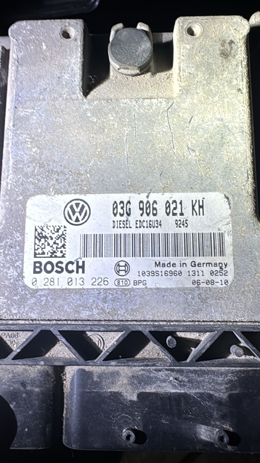 Bosch ECU 03G906021KH Diesel EDC16U34 0281013226 VW Audi Engine Unit
