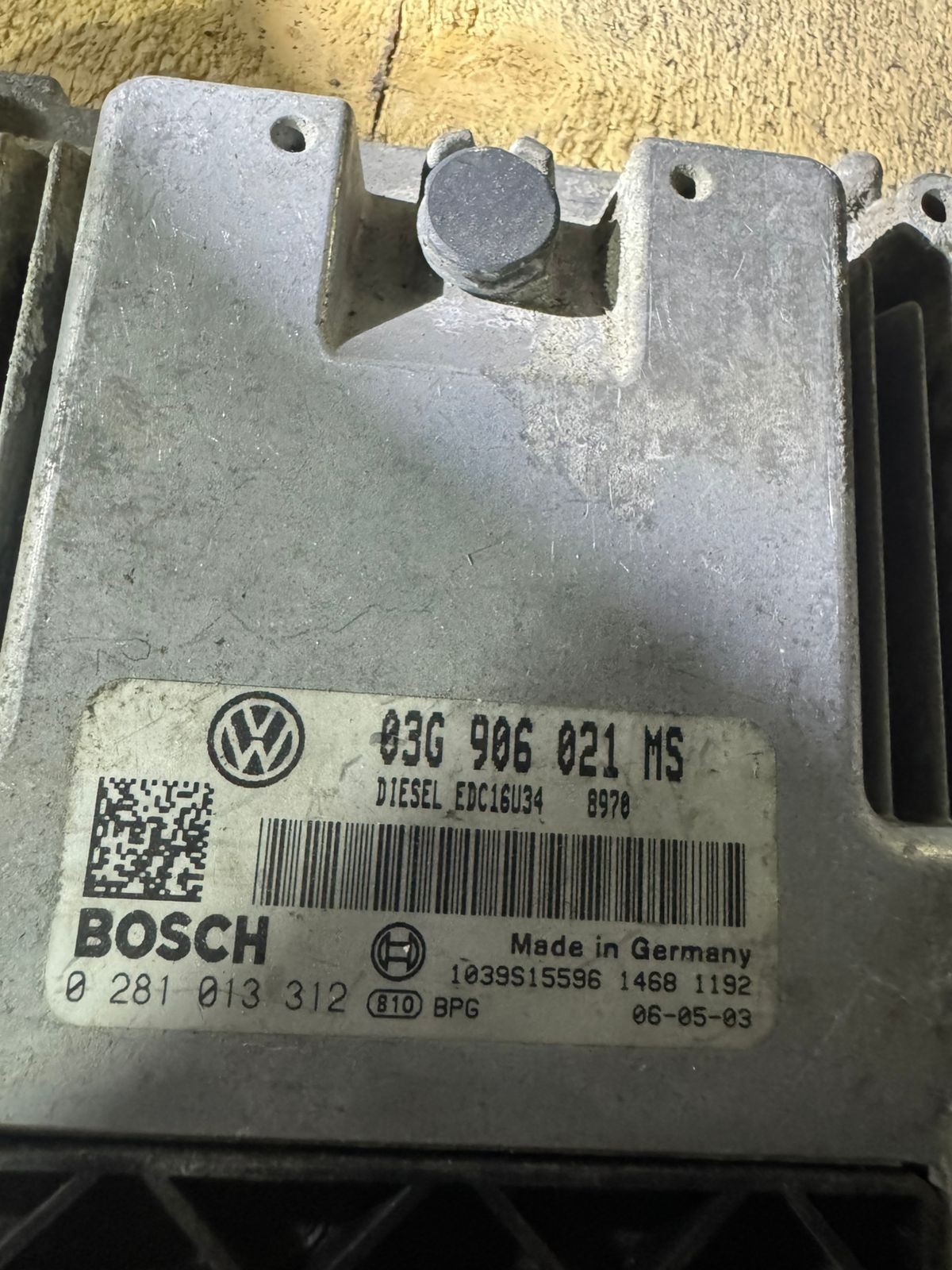 Bosch ECU 03G906021MS Diesel EDC16U34 0281013312 VW Audi Engine Unit