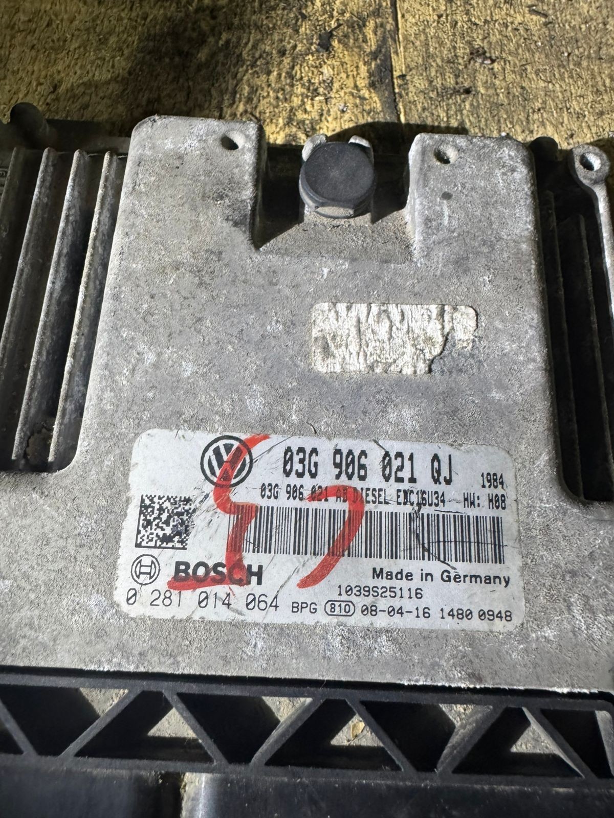 Bosch ECU 03G906021QJ Diesel EDC16U34 H08 0281014064 VW Audi Engine Unit