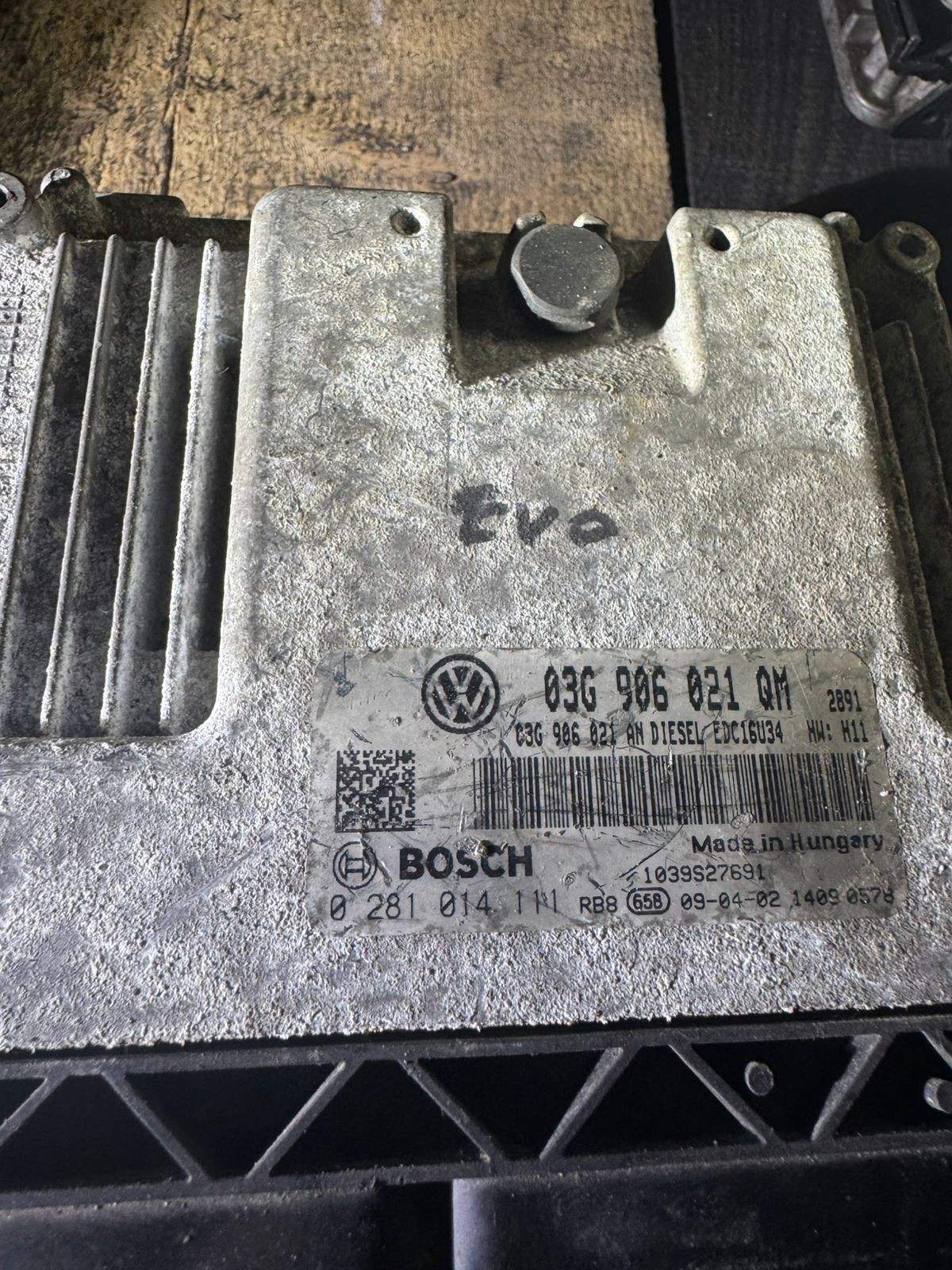 Bosch ECU 03G906021QM Diesel EDC16U34 H11 0281014111 VW Audi Engine Unit