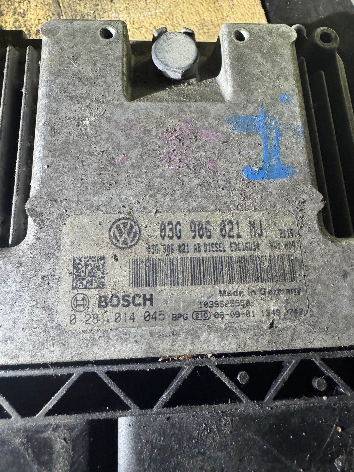Bosch ECU 03G906021MJ Diesel EDC16U34 0281014045 VW Audi Engine Unit