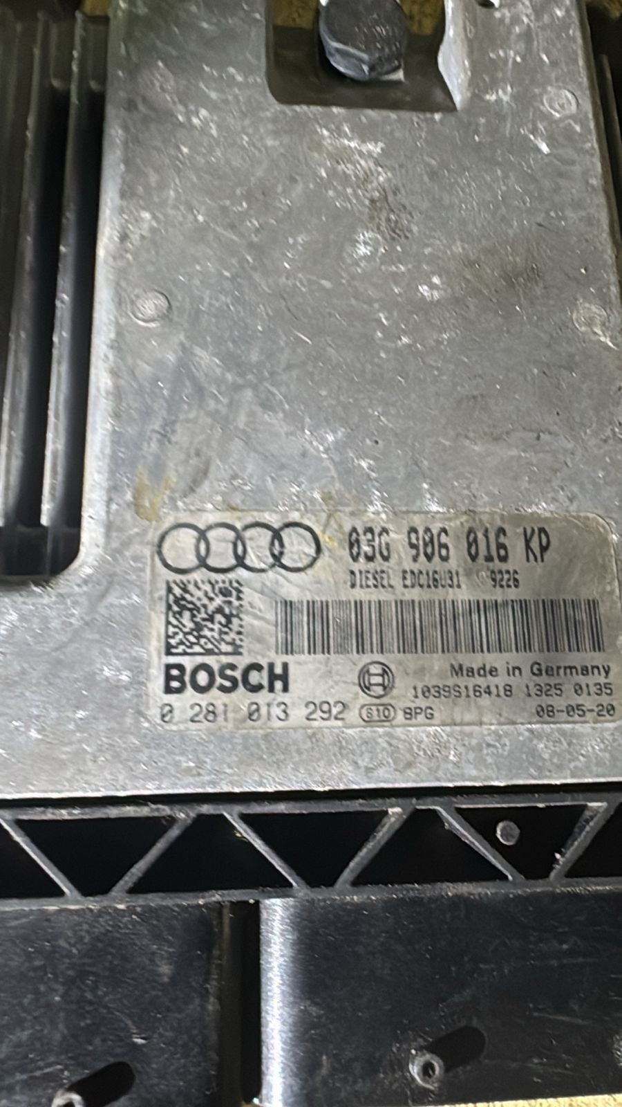 Bosch ECU 03G906016KP EDC16U31 0281013292 VW Audi Engine Control Unit
