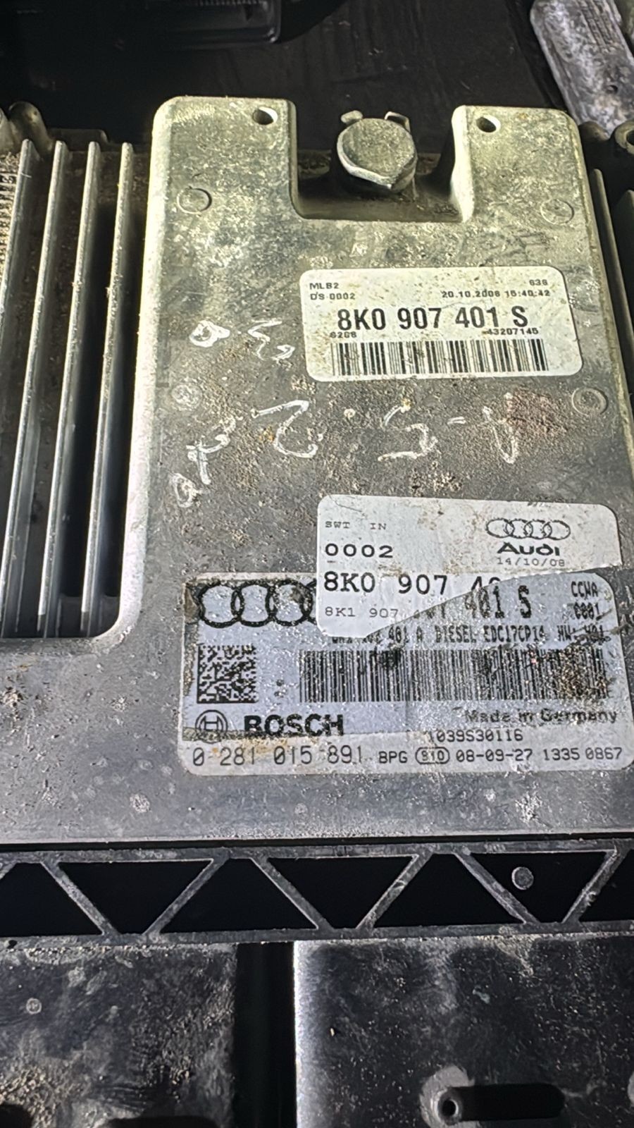 Bosch ECU 8K0907401S EDC17CP14 0281015891 VW Audi Engine Control Unit