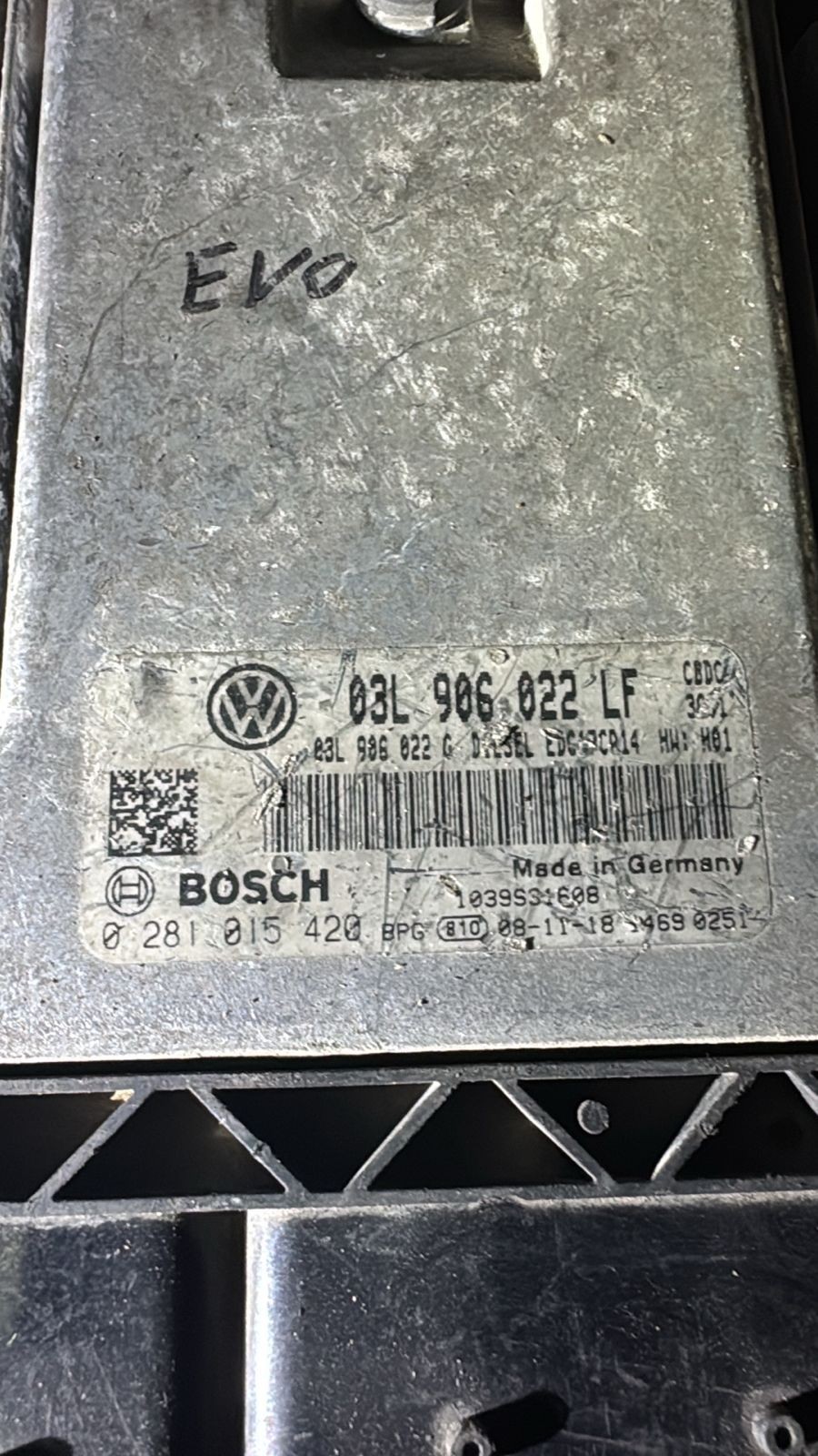 Bosch ECU 03L906022LF EDC17CP14 0281015420 VW Audi Engine Control Unit
