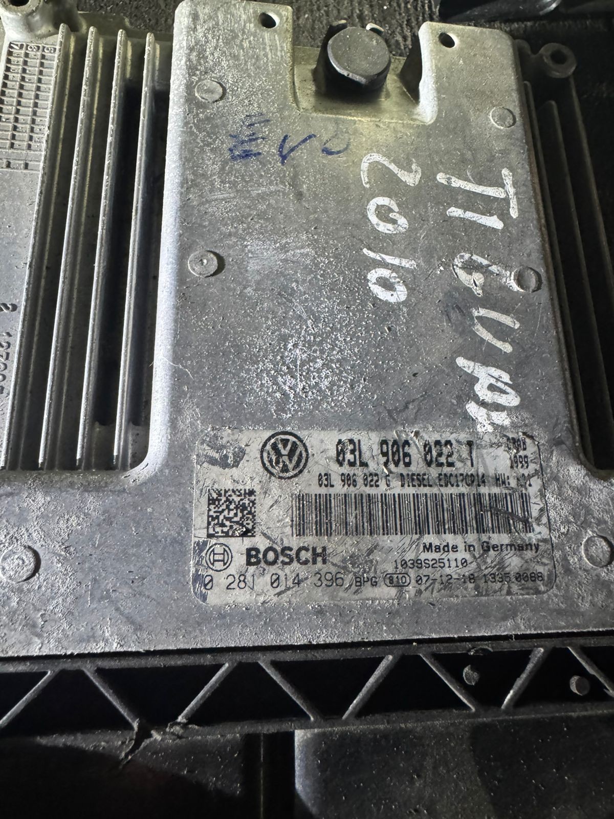 Bosch ECU 03L906022T 03L906022G EDC17CP14 0281014396 VW Audi Engine Control Unit