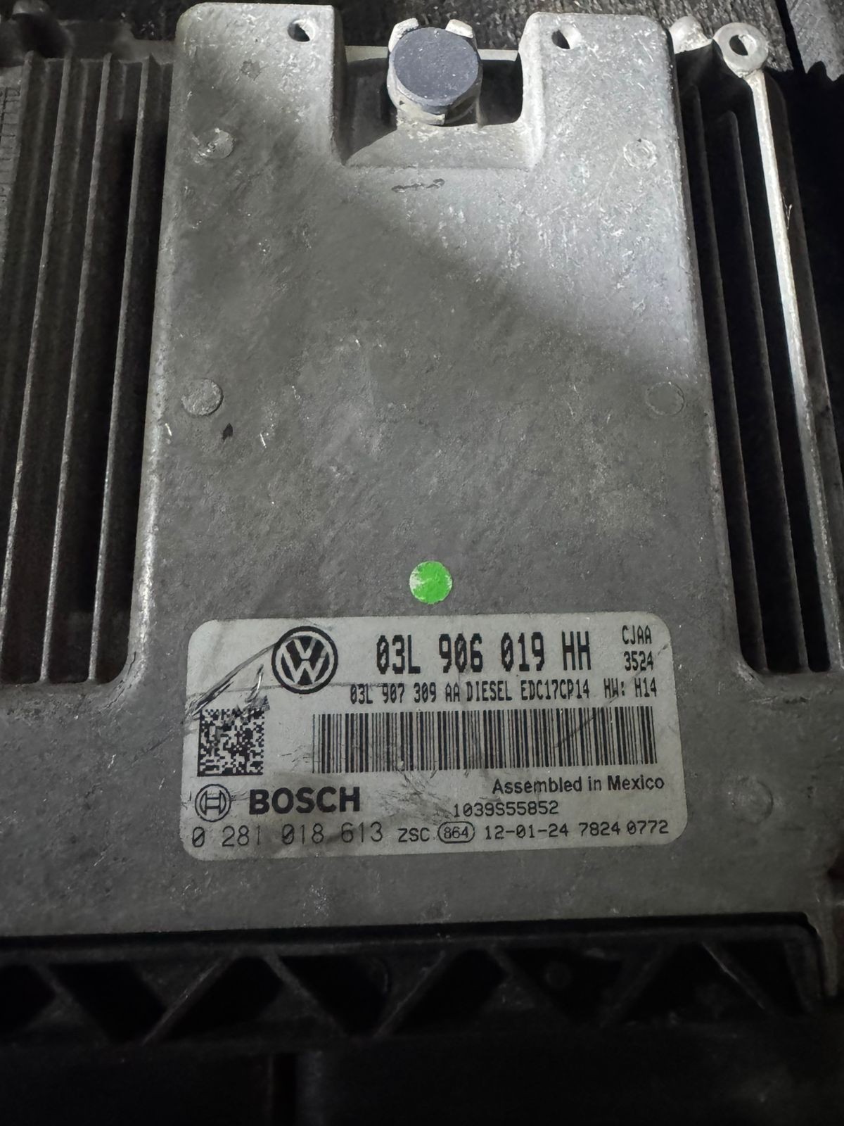 Bosch ECU 03L906019HH 03L907309AA EDC17CP14 0281018613 VW Audi Engine Control