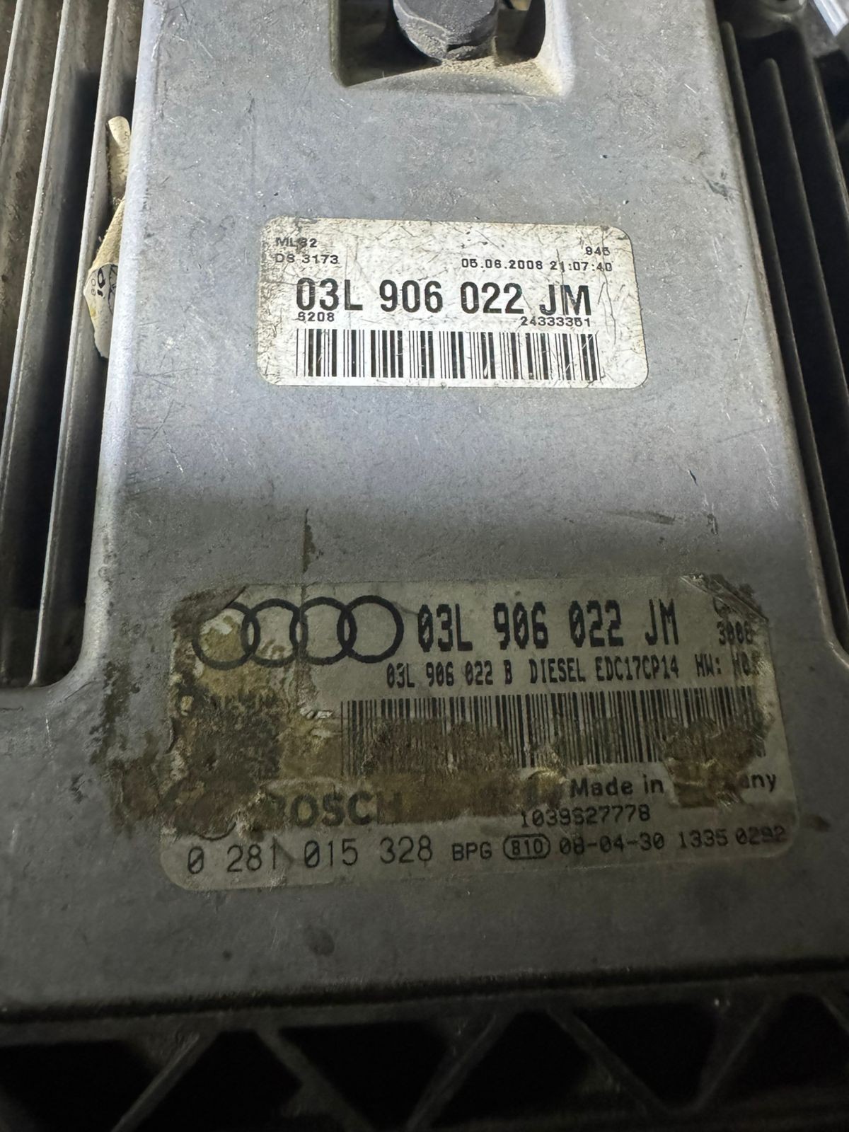 Bosch ECU 03L906022JM 03L906022B EDC17CP14 0281015328 VW Audi Engine Control