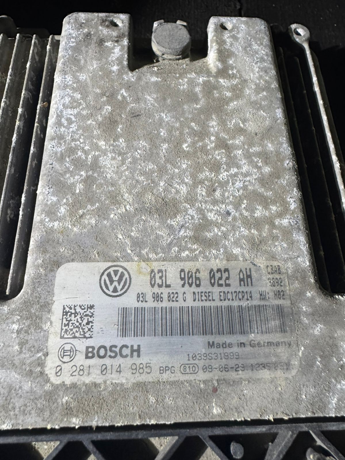 Bosch ECU 03L906022AH 03L906022G EDC17CP14 0281014985 VW Audi Engine Control
