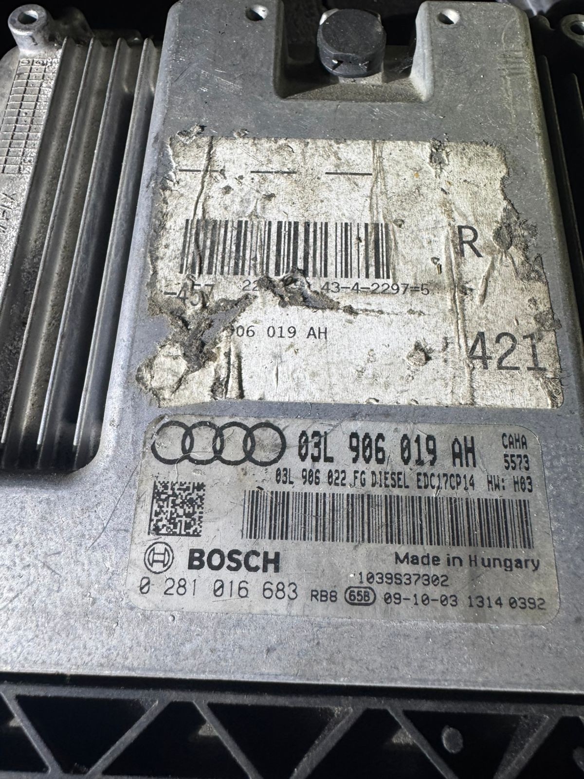 Bosch ECU 03L906019AH 03L906022FG EDC17CP14 0281017683 VW Audi Engine Control Un