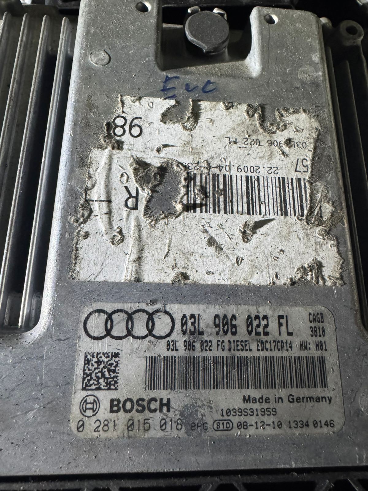 Bosch ECU 03L906022FL 03L906022FG EDC17CP14 0281015018 VW Audi Engine Control