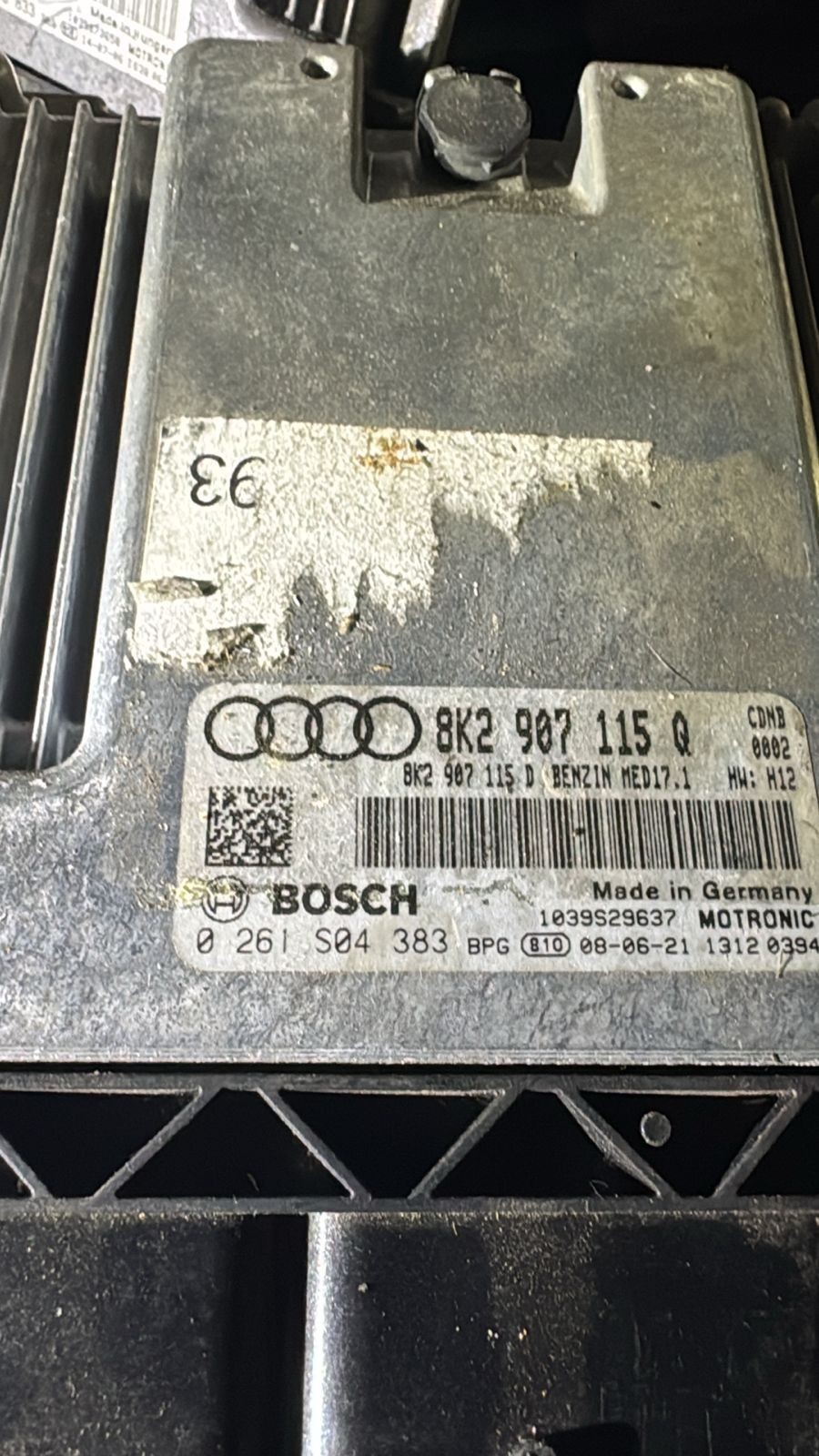 Bosch ECU 8K2907115Q MED17.1 0261S04383 Audi VW Engine Control Unit