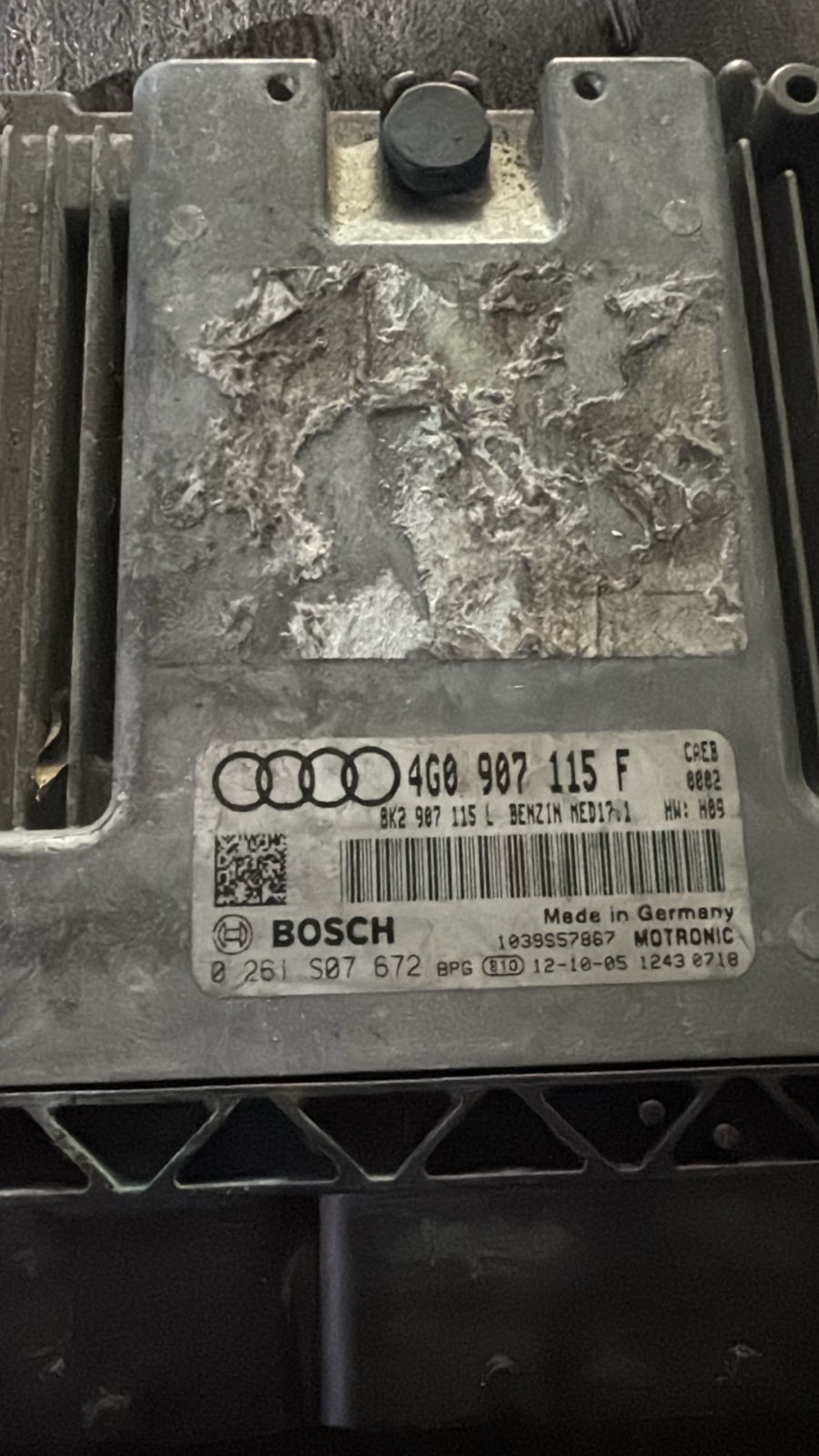 Bosch ECU 4G0907115F MED17.1 0261S07672 Audi VW Engine Control Unit