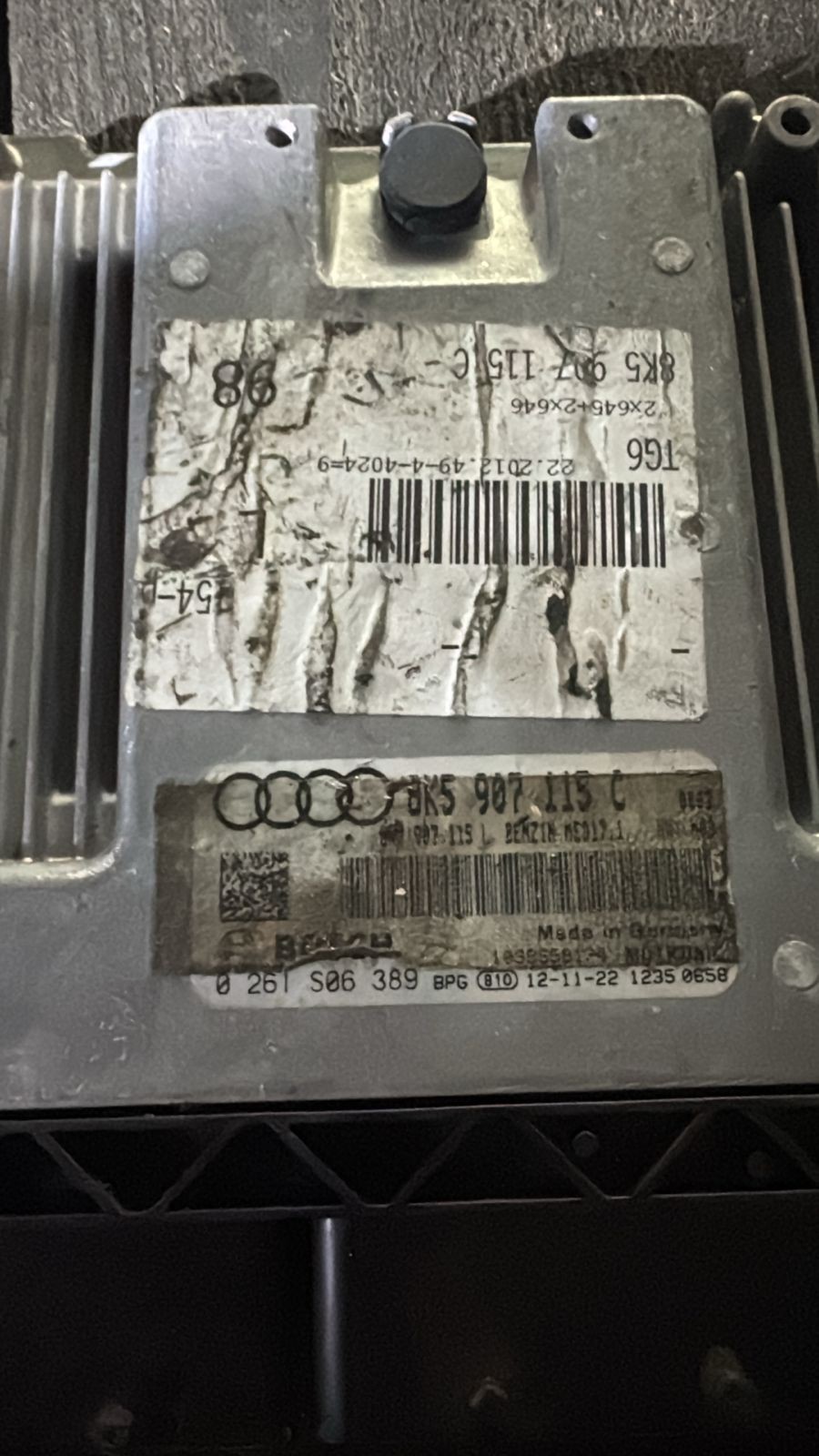 Bosch ECU 8K5907115C MED17.1 0261S06389 Audi VW Engine Control Unit