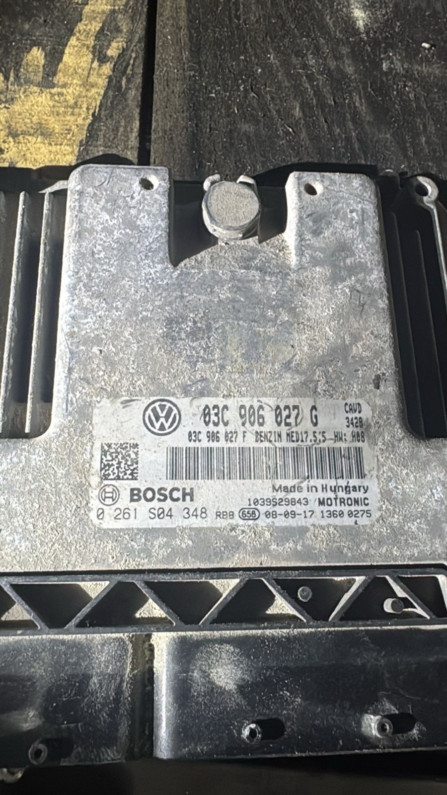 Bosch ECU 03C906027G MED17.5.5 0261S04348 VW Audi Engine Control Unit