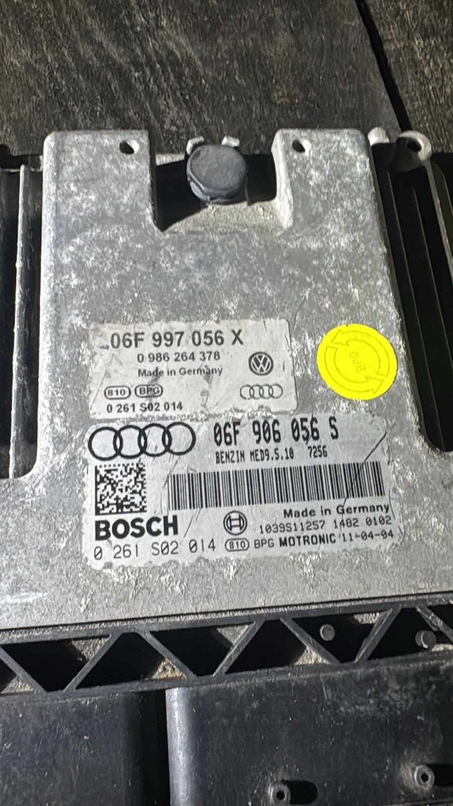 Bosch ECU 06F906056S MED9.5.10 0261S02014 VW Audi Engine Control Unit