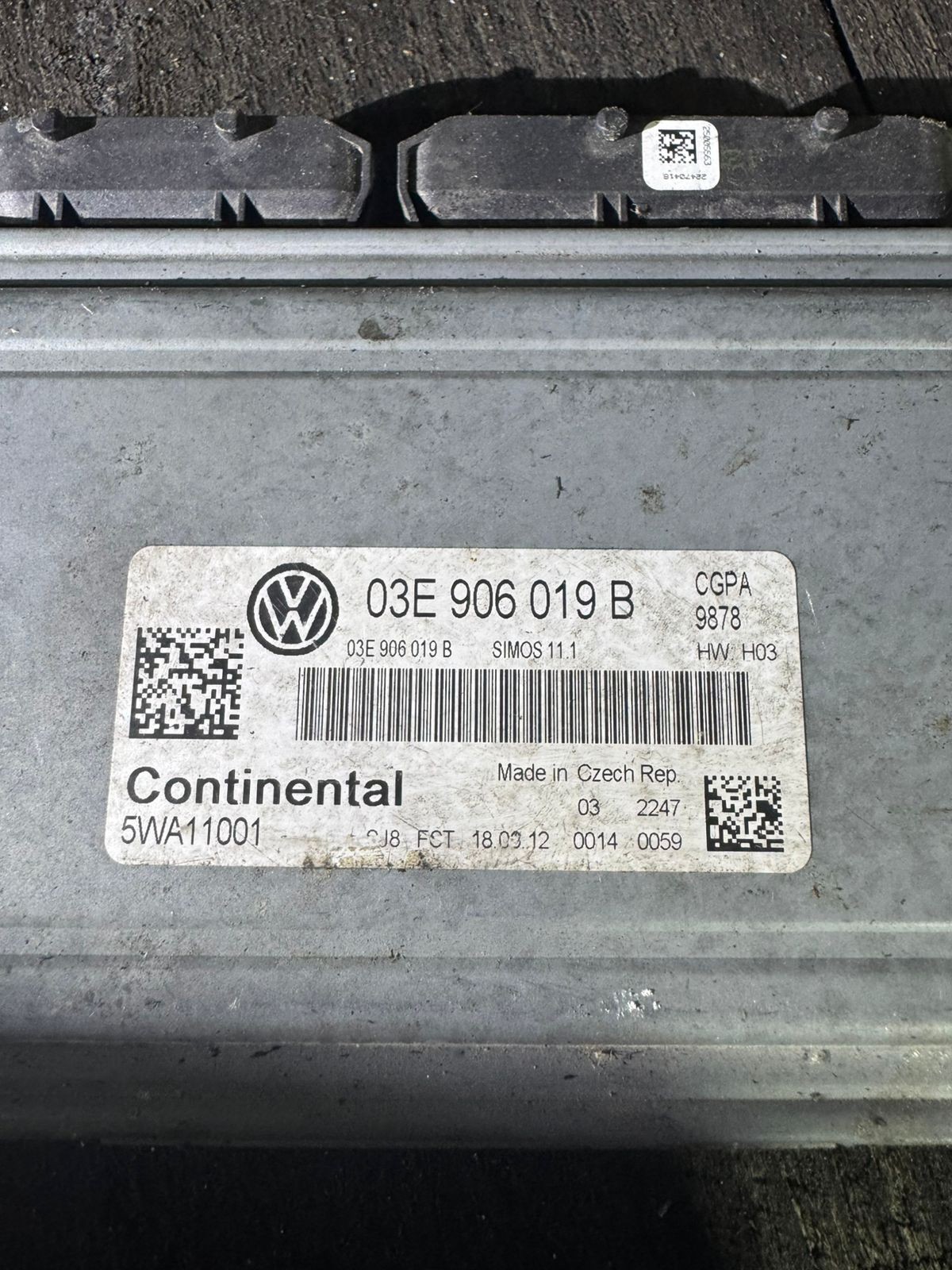 Continental ECU 03E906019B 5WA11001 Simos 11.1 VW Audi Engine Control Unit