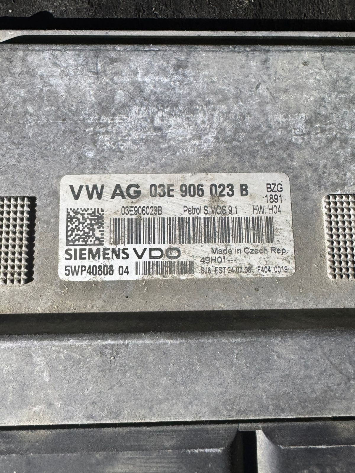 Siemens VDO ECU 03E906023B 5WP40808 04 Simos 9.1 VW Audi Engine Control Unit