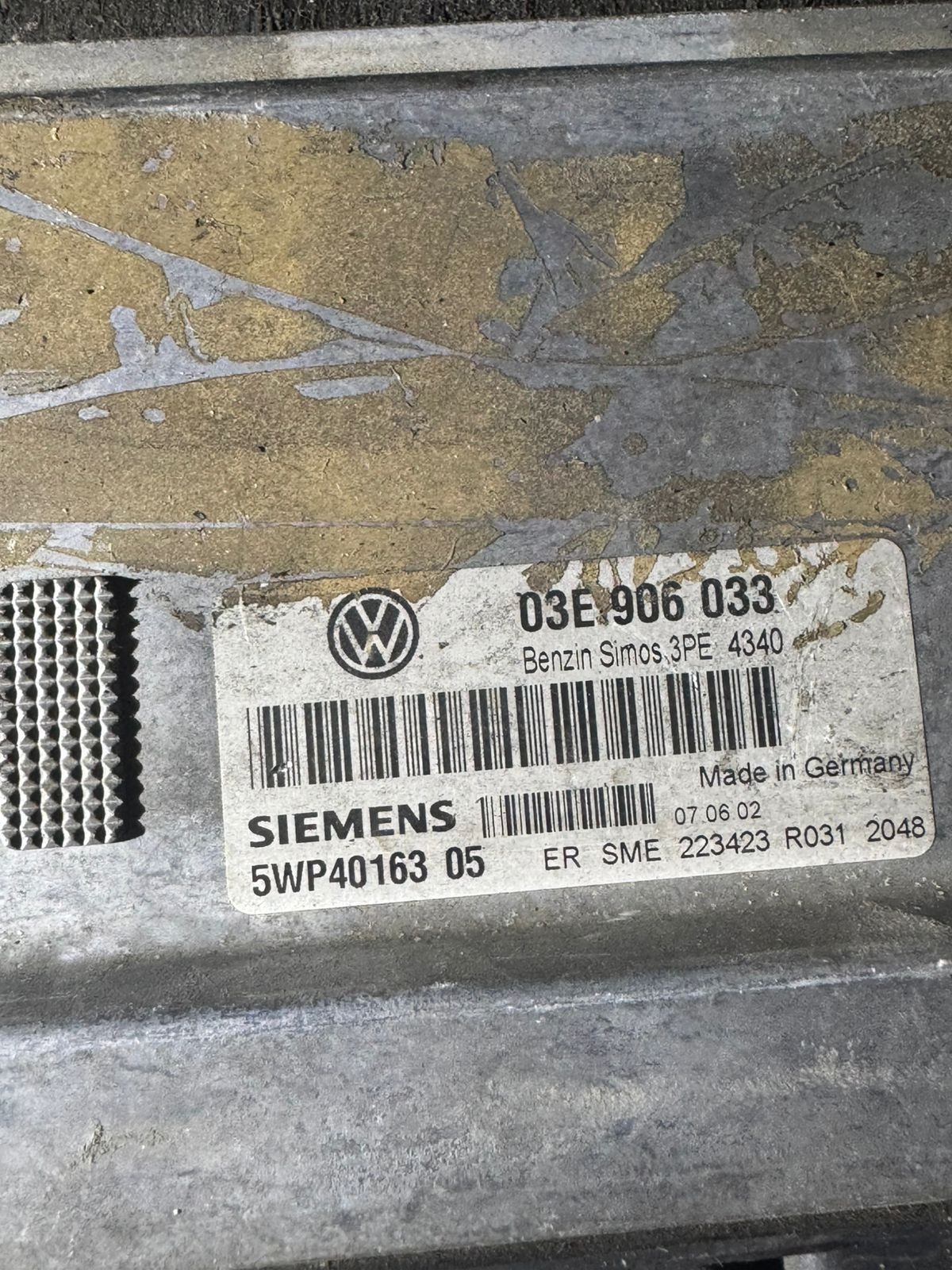 Siemens ECU 03E906033 5WP40163 05 Simos 3PE VW Audi Engine Control Unit