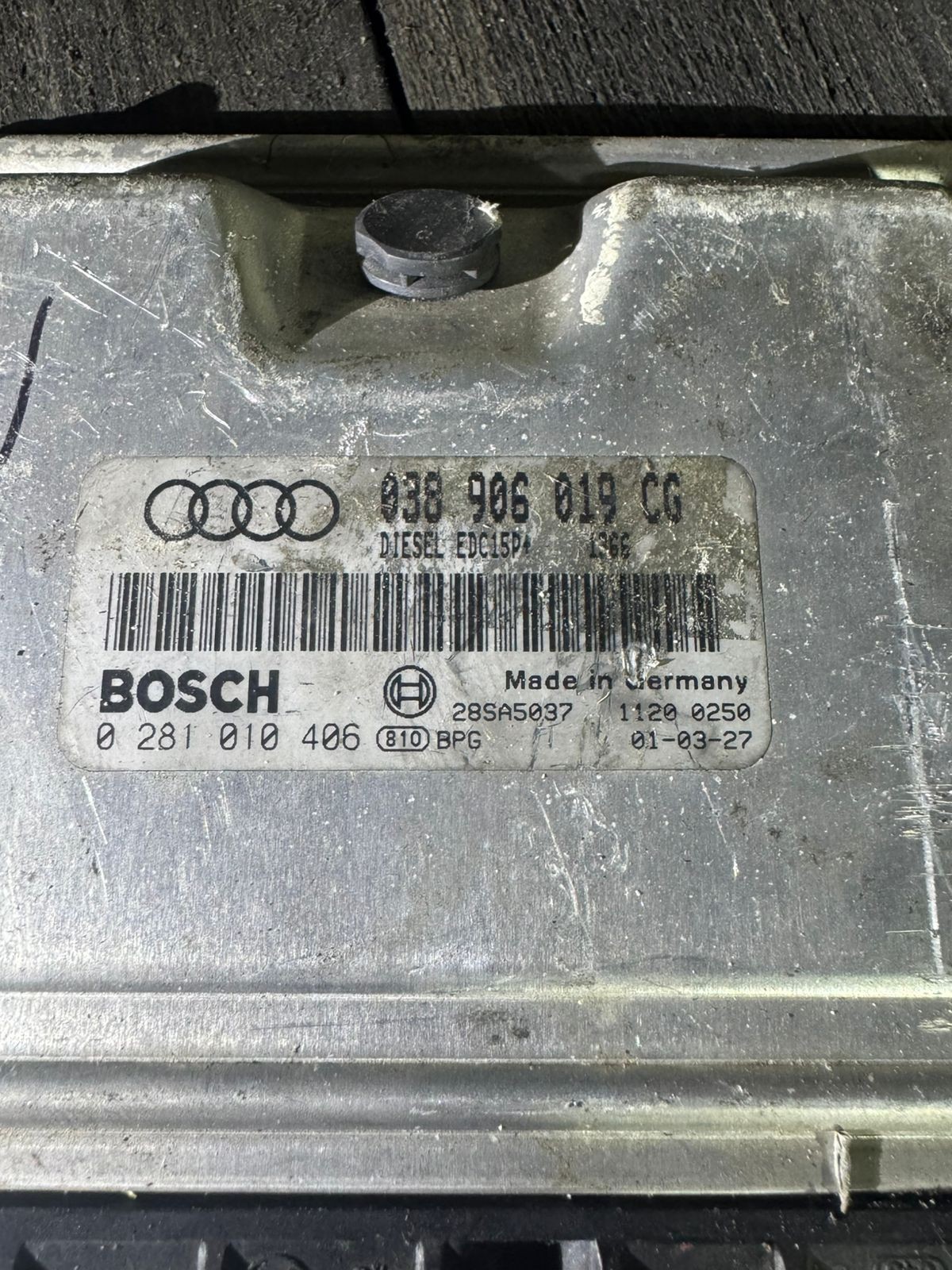 Bosch ECU 038906019CG 0281010406 EDC15P+ VW Audi Engine Control Unit