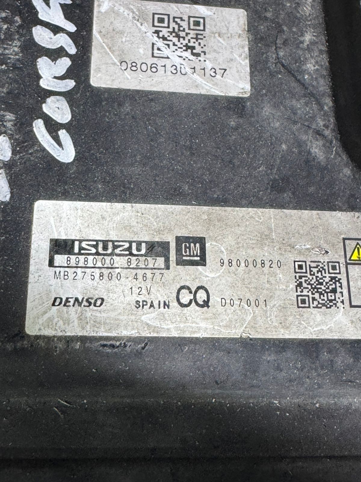 Denso ECU 898008207 MB275800-4677 Engine Control Unit
