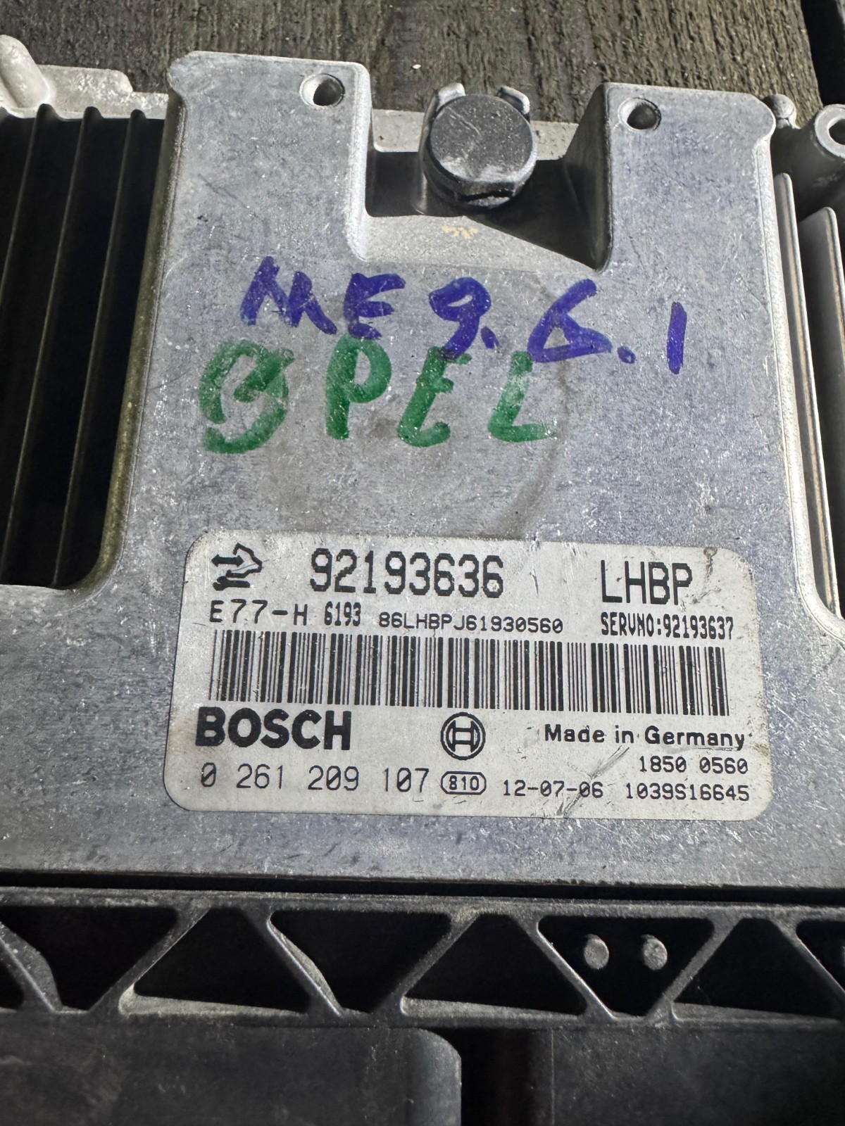 Bosch ECU 92193636 LHBP ME9.6.1 0261209107 Engine Control Unit