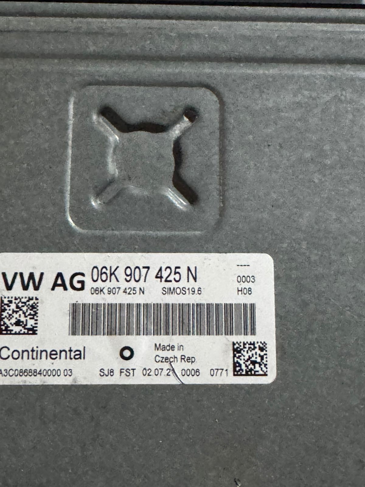 Continental ECU 06K907425N Simos 19.6 H08 VW Audi Engine Control Unit ECU