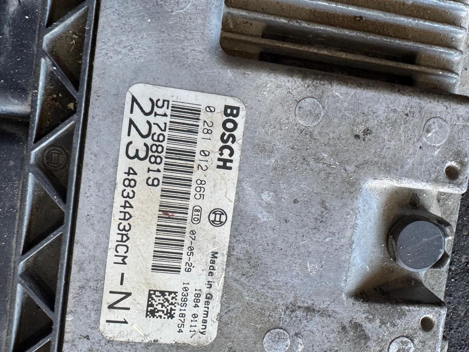 Bosch ECU 51798819 EDC16C39 0281012865 Engine Control Unit Fiat Alfa Lancia