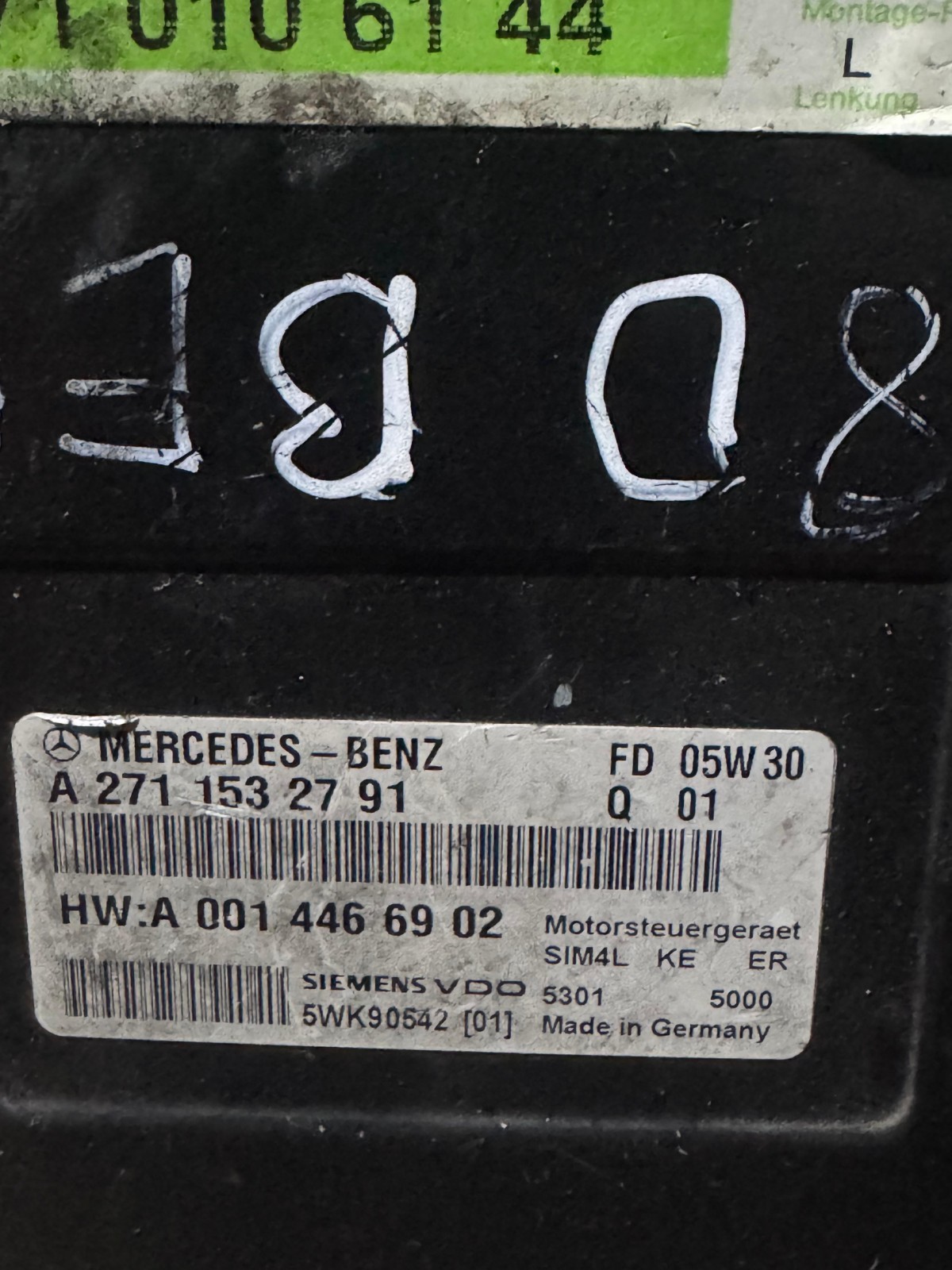 Mercedes ECU A2711532791 Siemens VDO 5WK90542[01] FD 05W30 Engine Control Unit