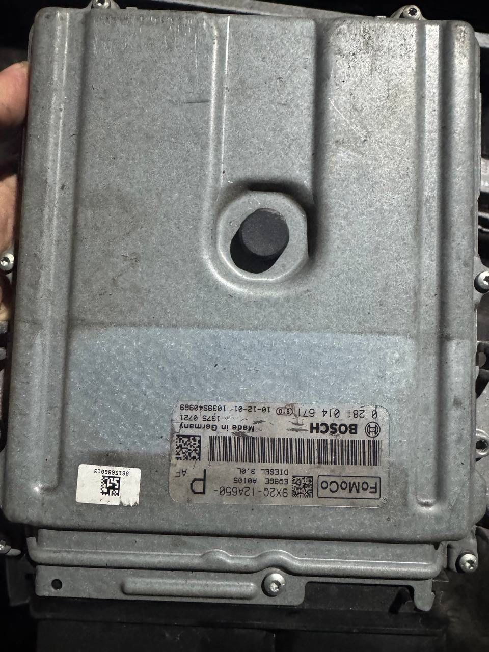 Range Rover ECU 9X2Q-12A650-AF Bosch EDC17CP11 0281014671 AQ10S Diesel 3.2L