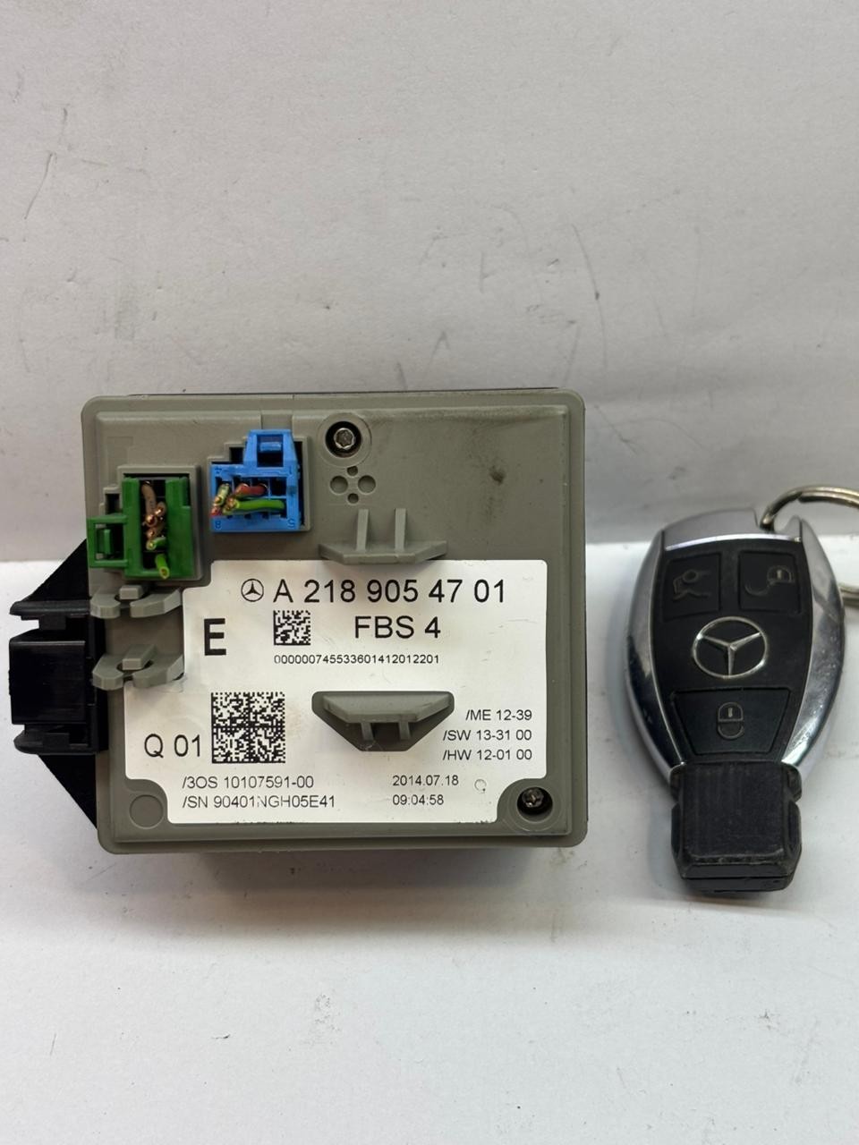Mercedes EZS ESL ELV A2189054701 Ignition Switch Start Module