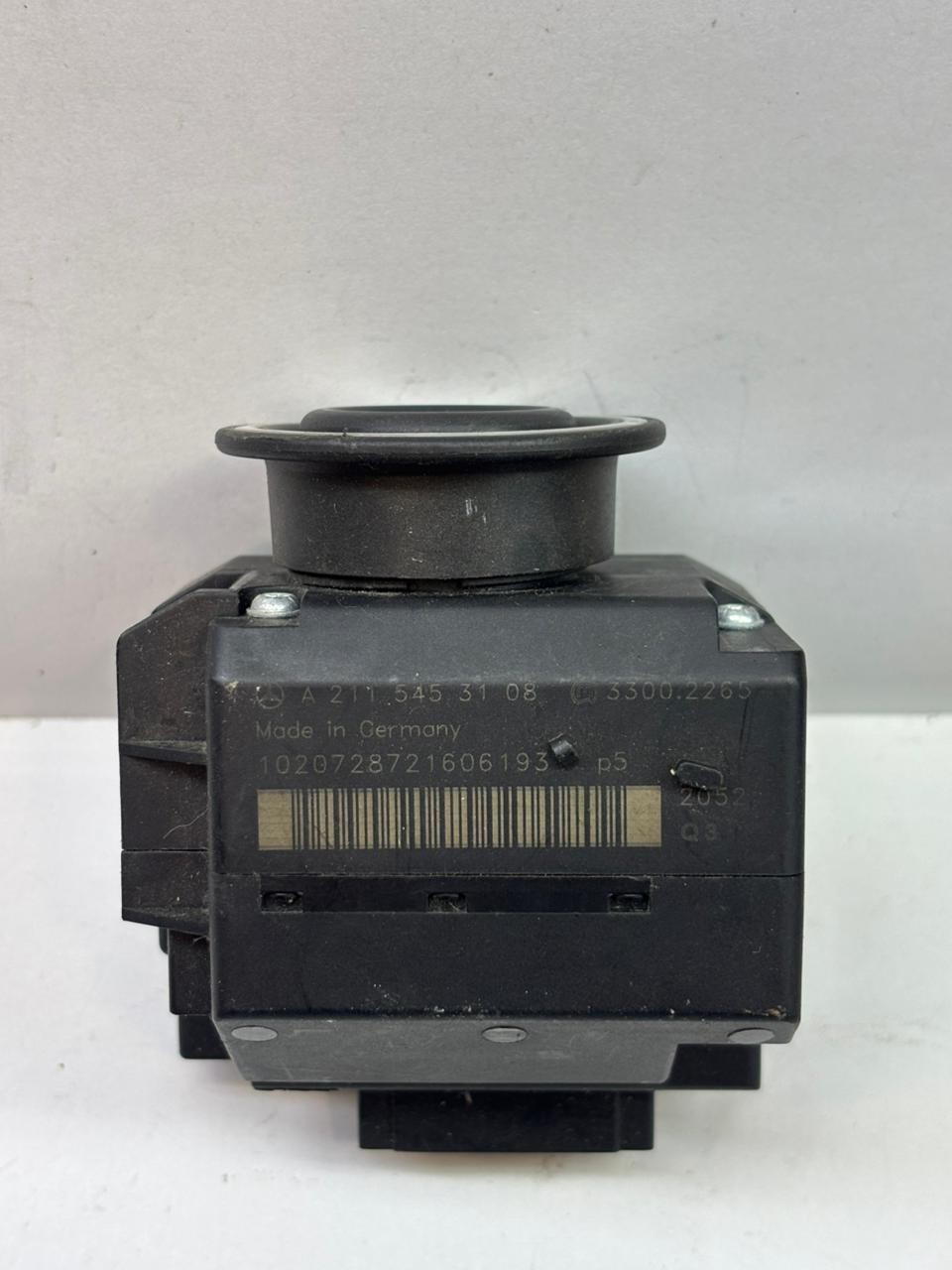 Mercedes EZS ESL ELV A2115453108 Ignition Switch Start Module