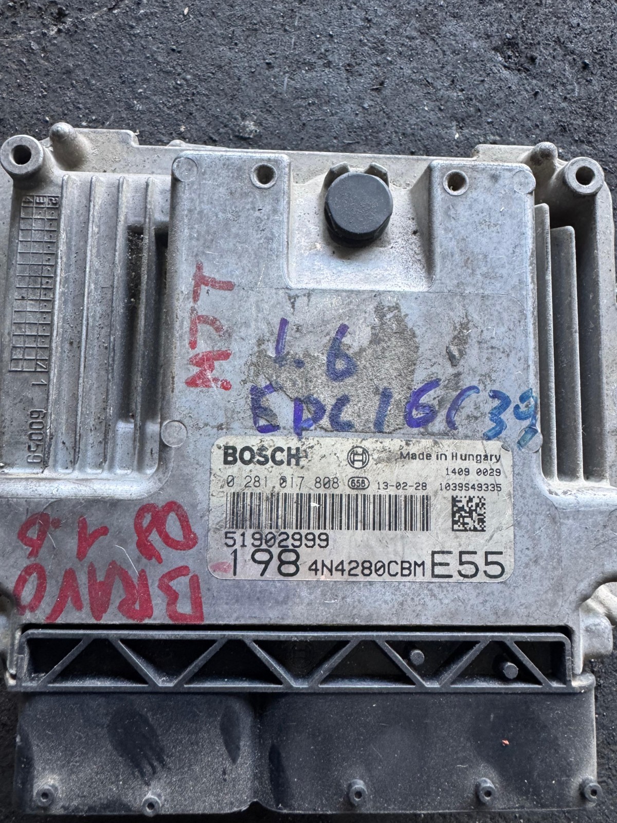 Bosch ECU 51902999 4N4280CBM EDC16C39 0281017808 Engine Control Module