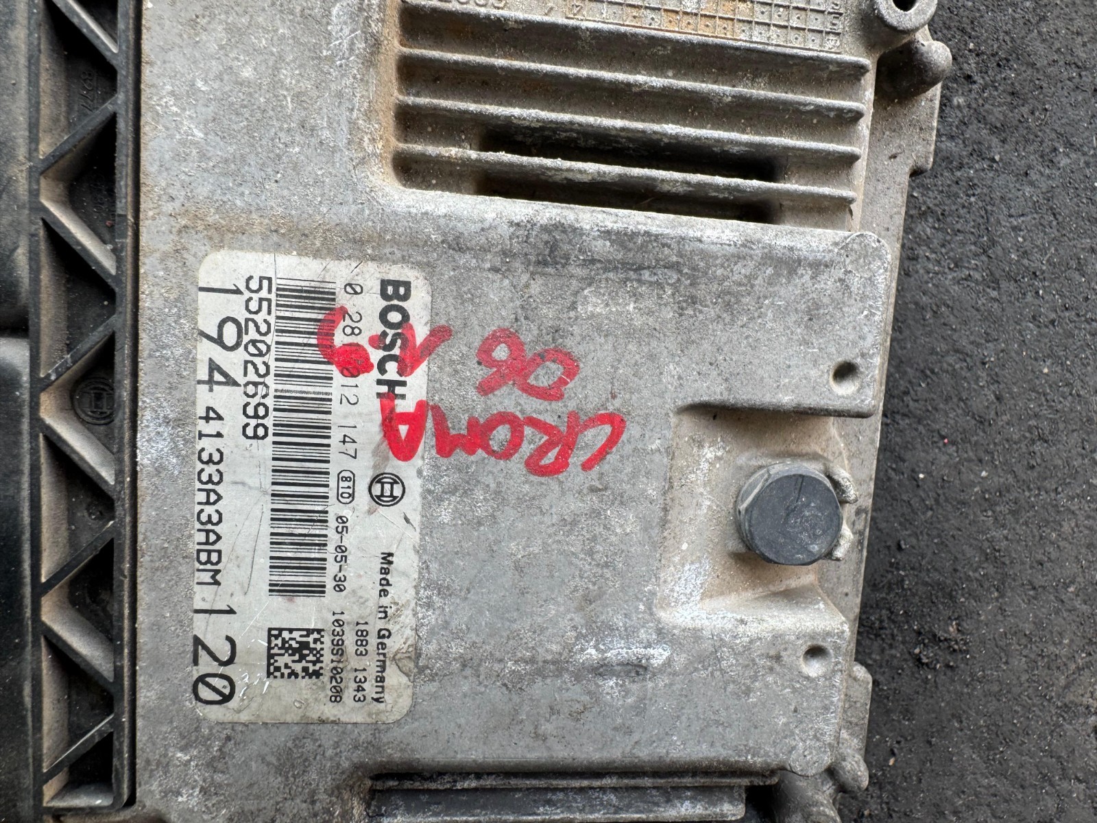 Bosch ECU 55202699 EDC16C39 0281012147 Engine Control Module