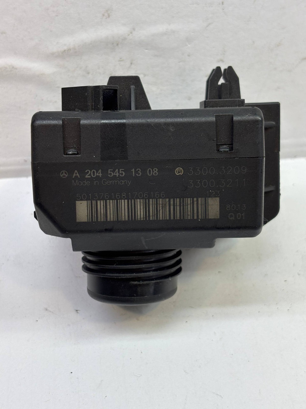 Mercedes EZS ESL ELV A2045451308 Ignition Switch Start Module