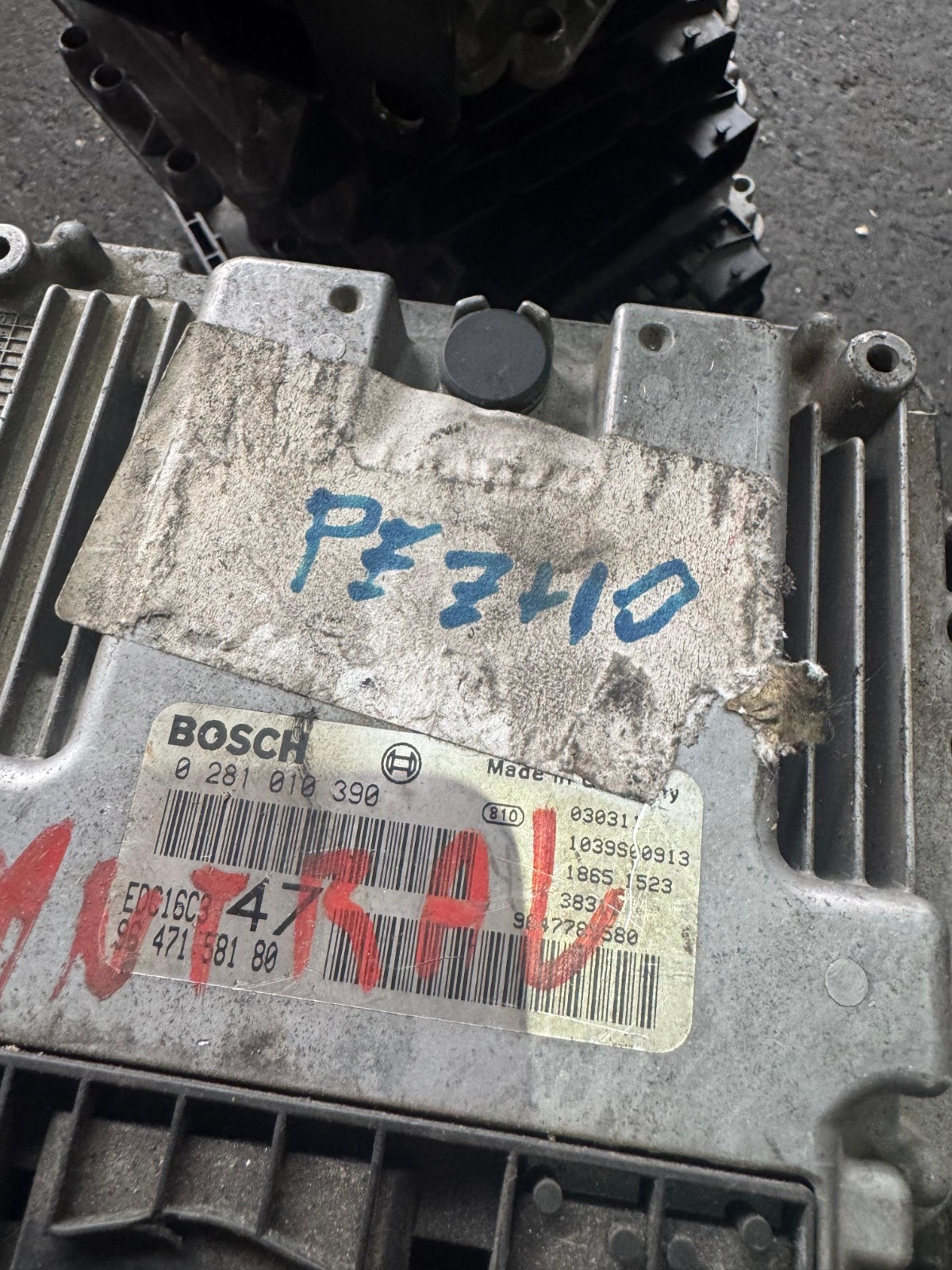 Bosch 9647158180 EDC16C3 ECU 0281010390 Diesel Engine Control Unit