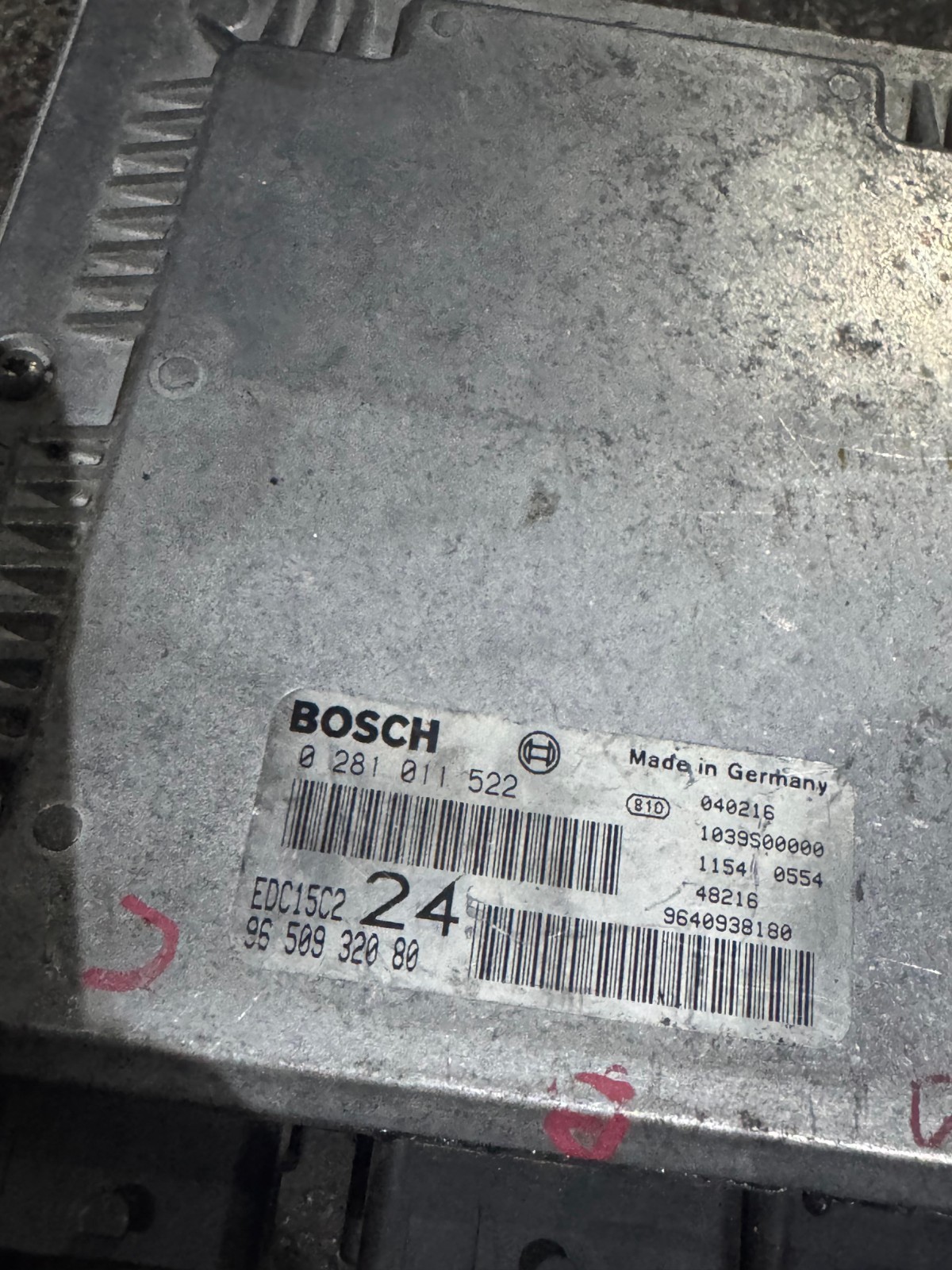 Bosch 9650932080 EDC15C2 ECU 0281011522 Diesel Engine Control Unit