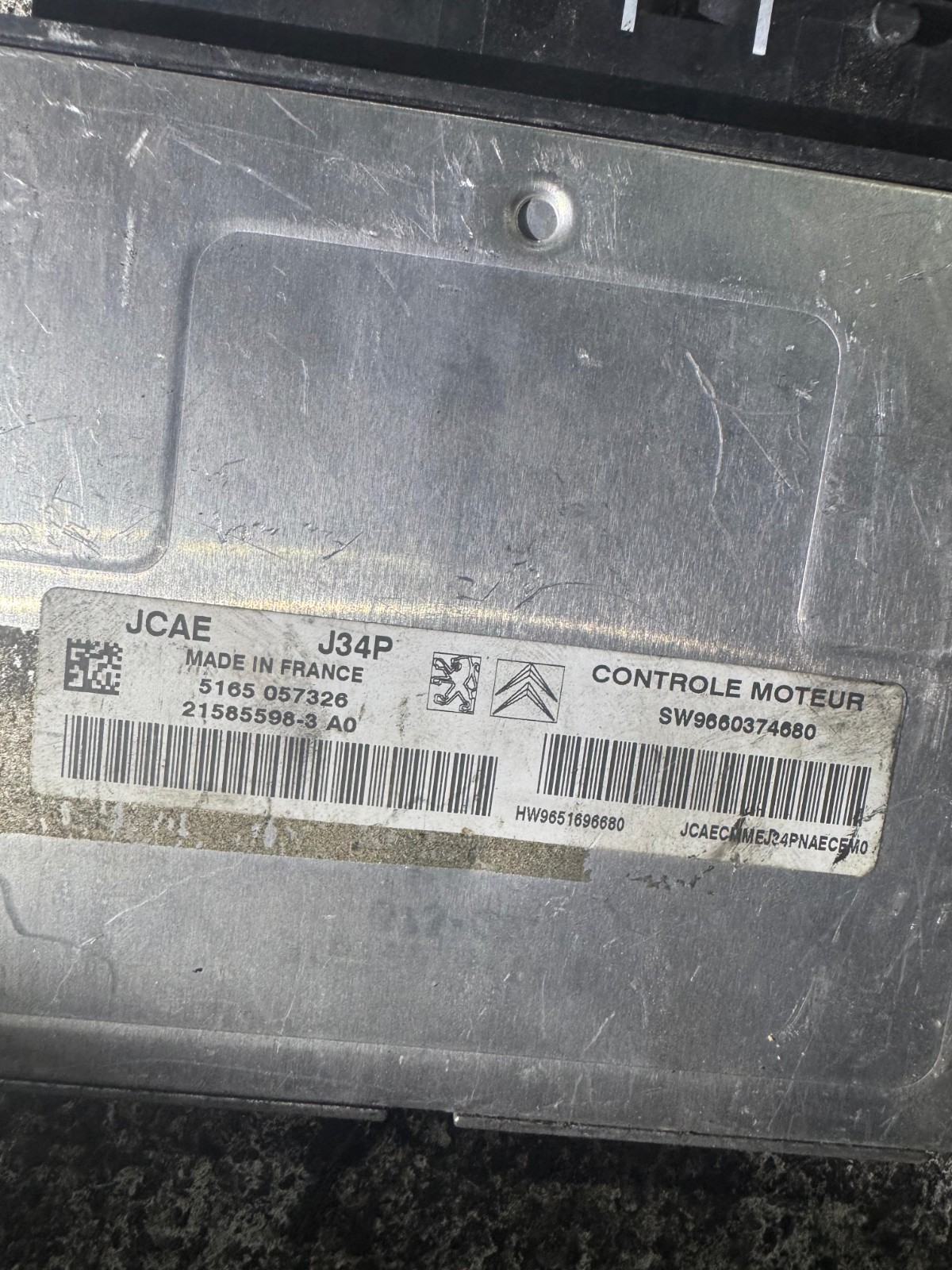 Valeo J34P ECU 21585598 3AO SW9660374680 Engine Control Unit