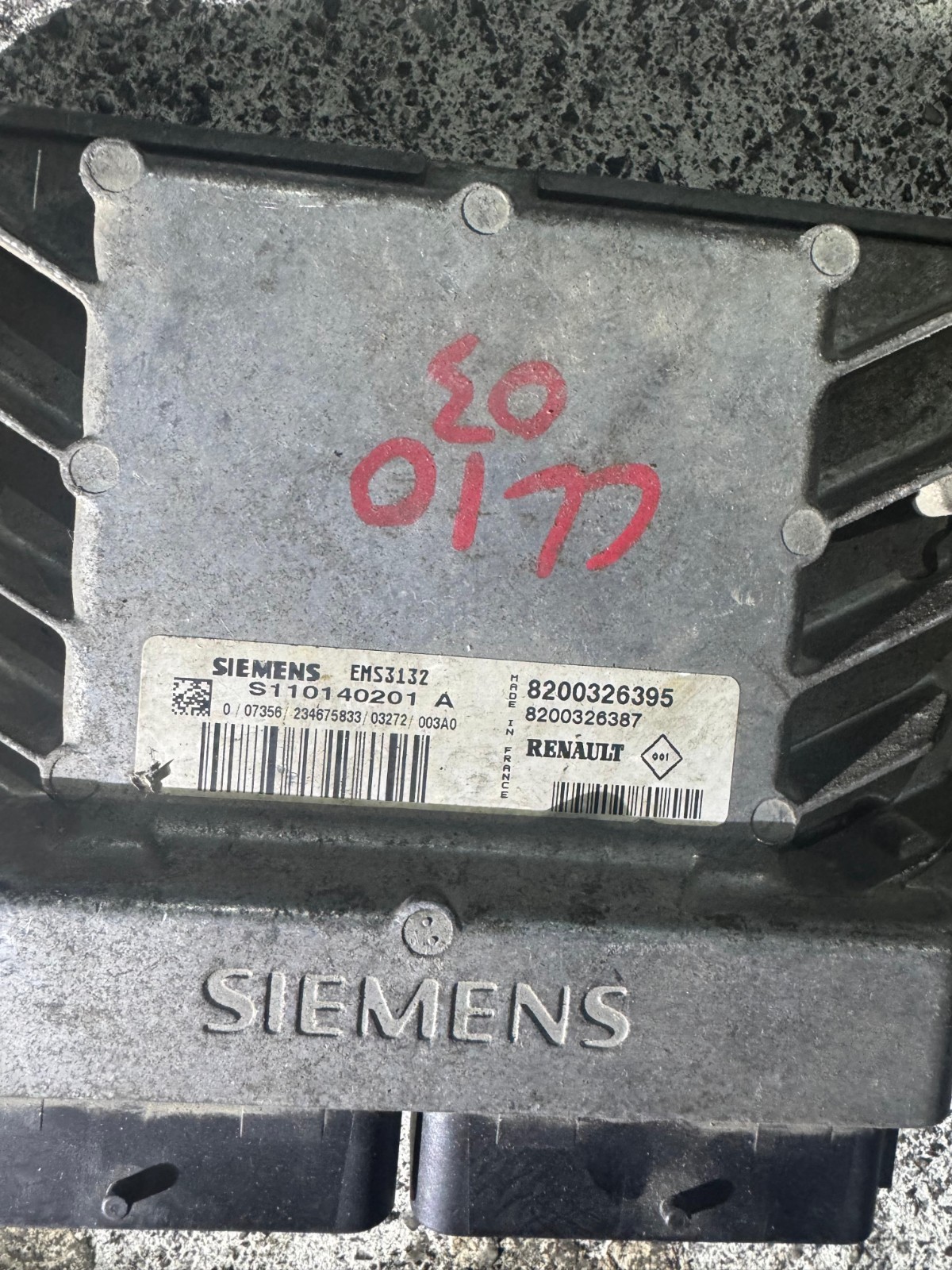 SIEMENS ECU S110140201A 8200326395 Engine Control Unit