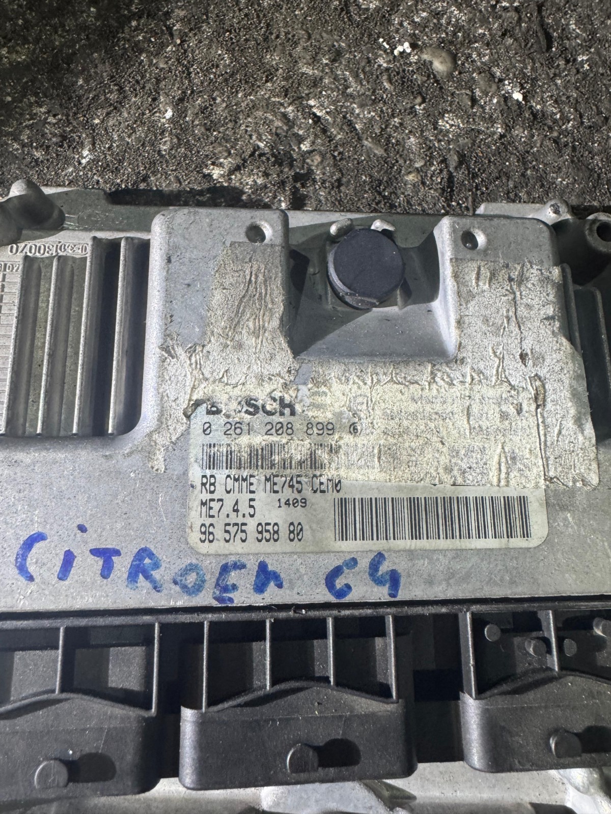 Bosch ME7.4.5 ECU 9657595880 0261208899 Engine Control Unit