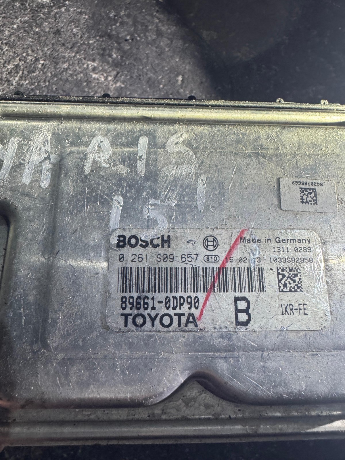Bosch ECU 89661 0DP90 0261S09657 Engine Control Unit