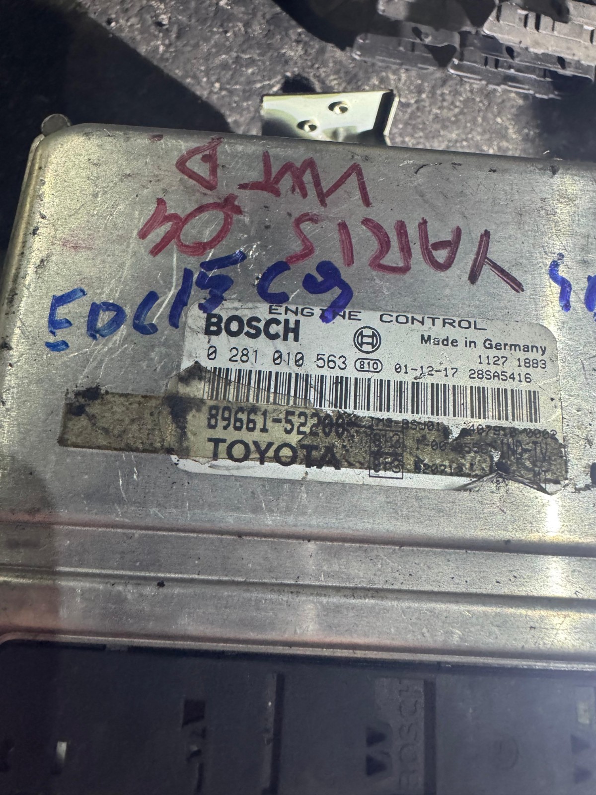 Bosch ECU 89661 52200 0281010563 Engine Control Unit for Toyota