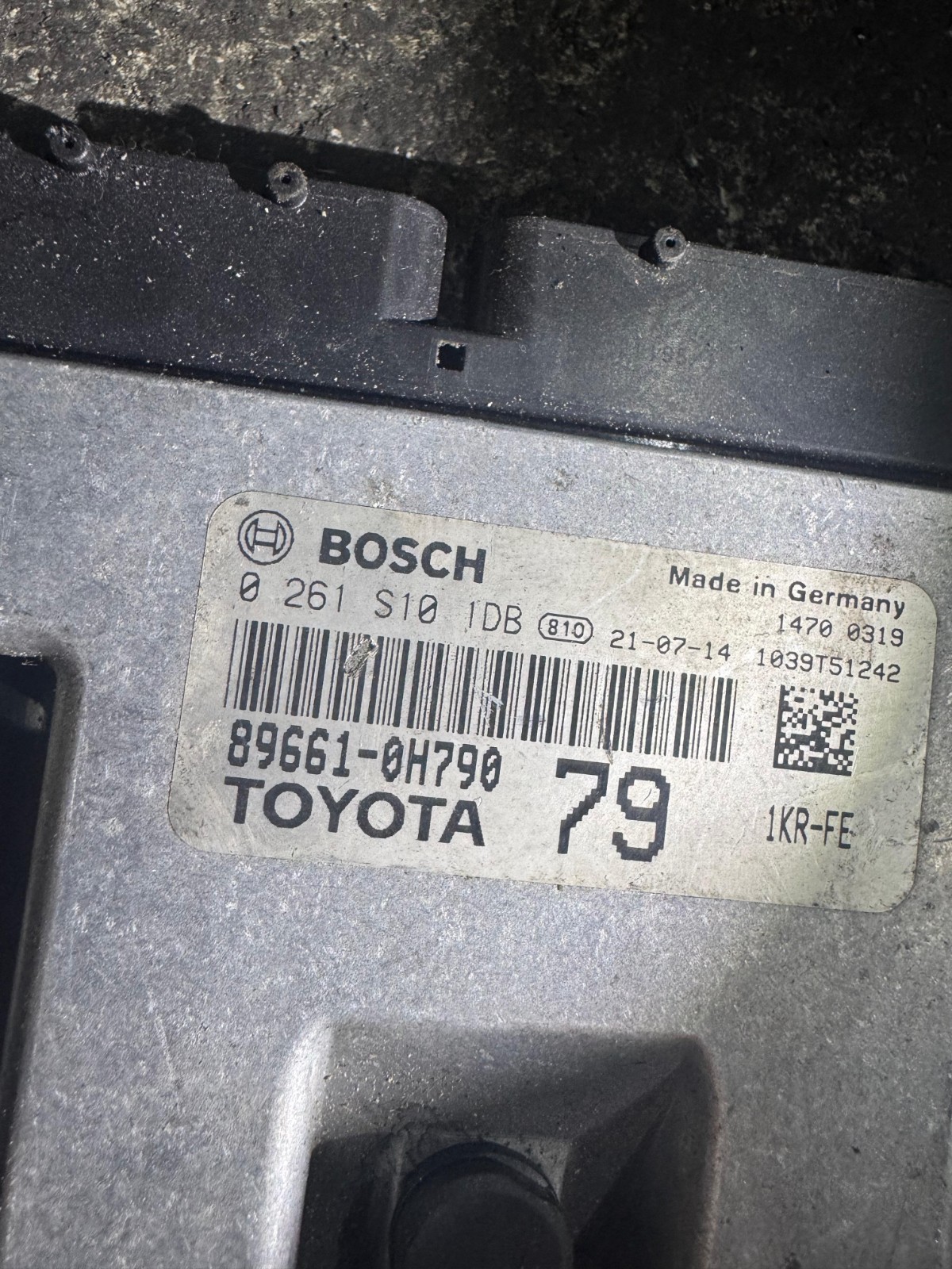 Bosch ECU 89661 0H790 0261S101DB Engine Control Unit
