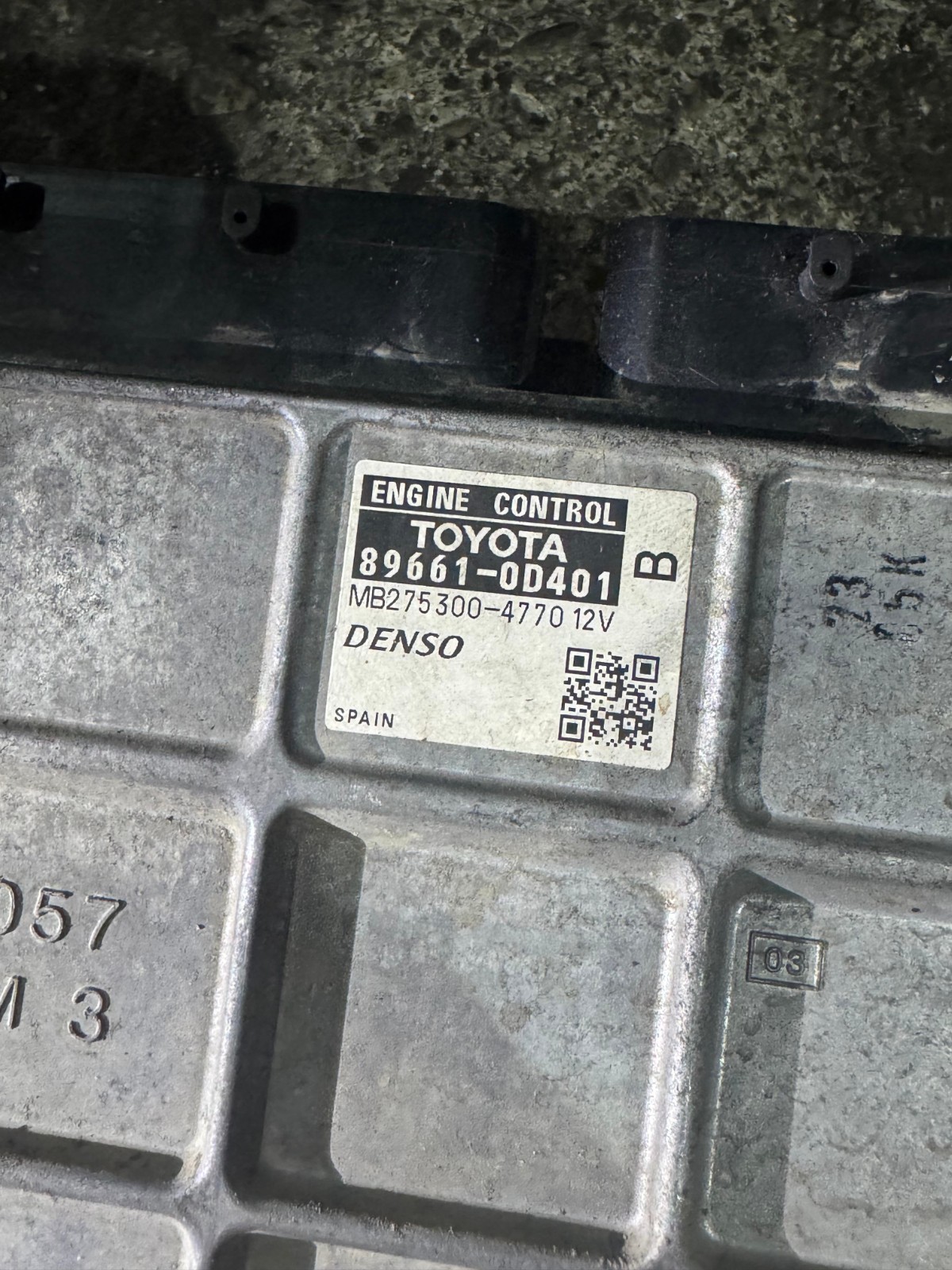 Denso ECU 89661 0D401 MB275300 4770 Engine Control Unit