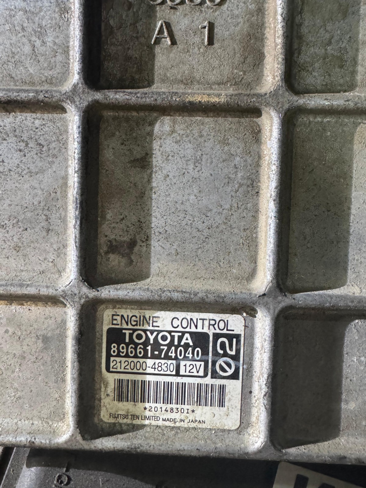 Denso ECU 89661 74040 212000 4830 Engine Control Unit