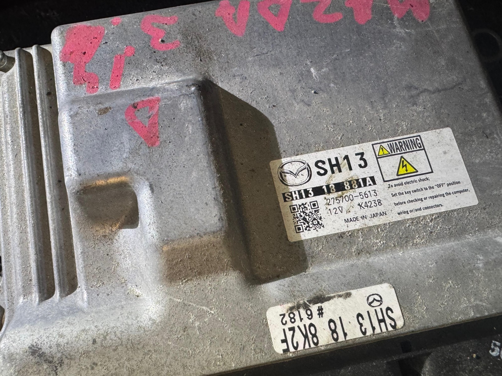 Denso ECU SH1318881A 275700 5613 Engine Control Unit