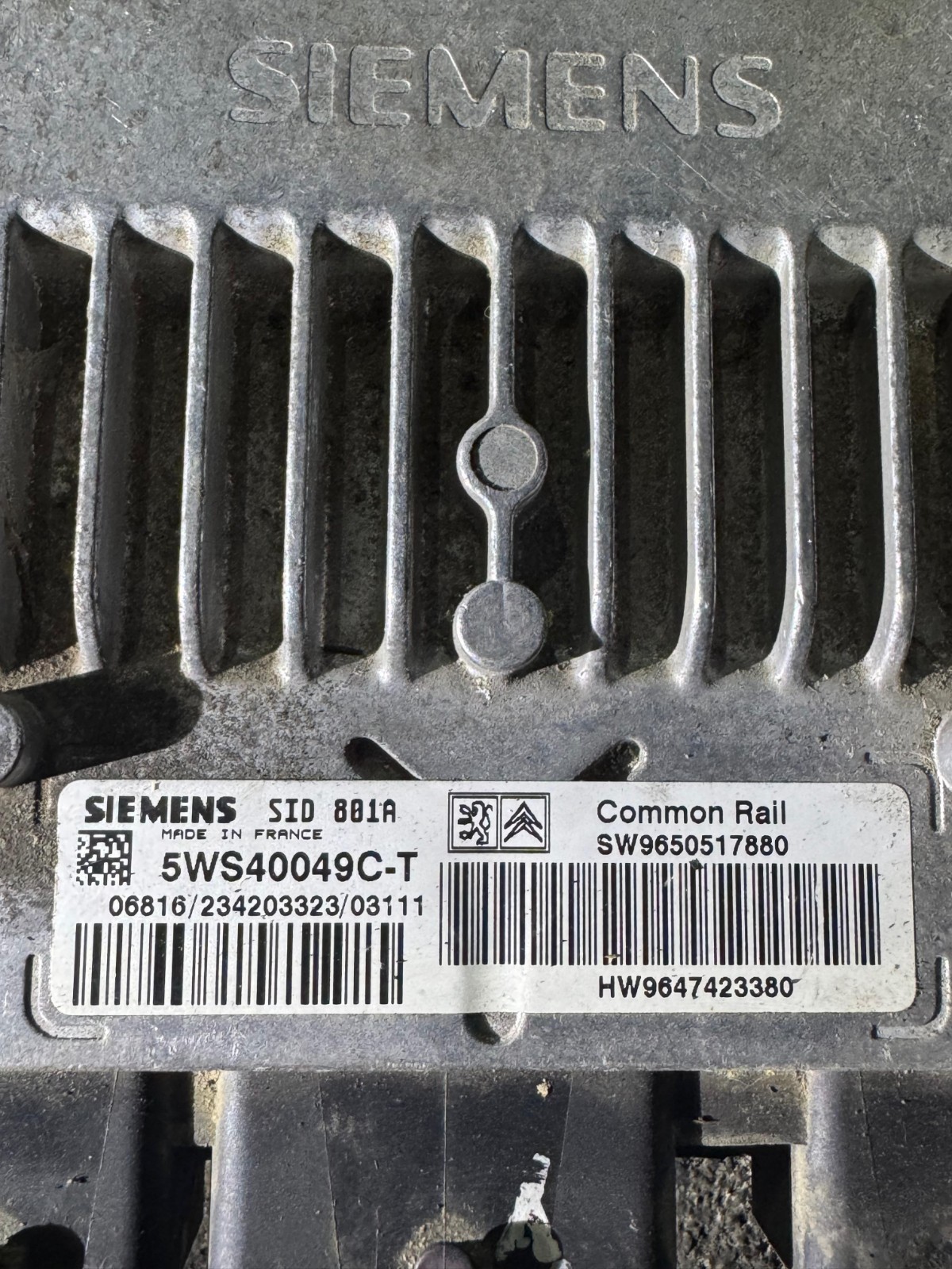 5WS40049C T Siemens SID801A SW9650517880 Engine ECU Unit